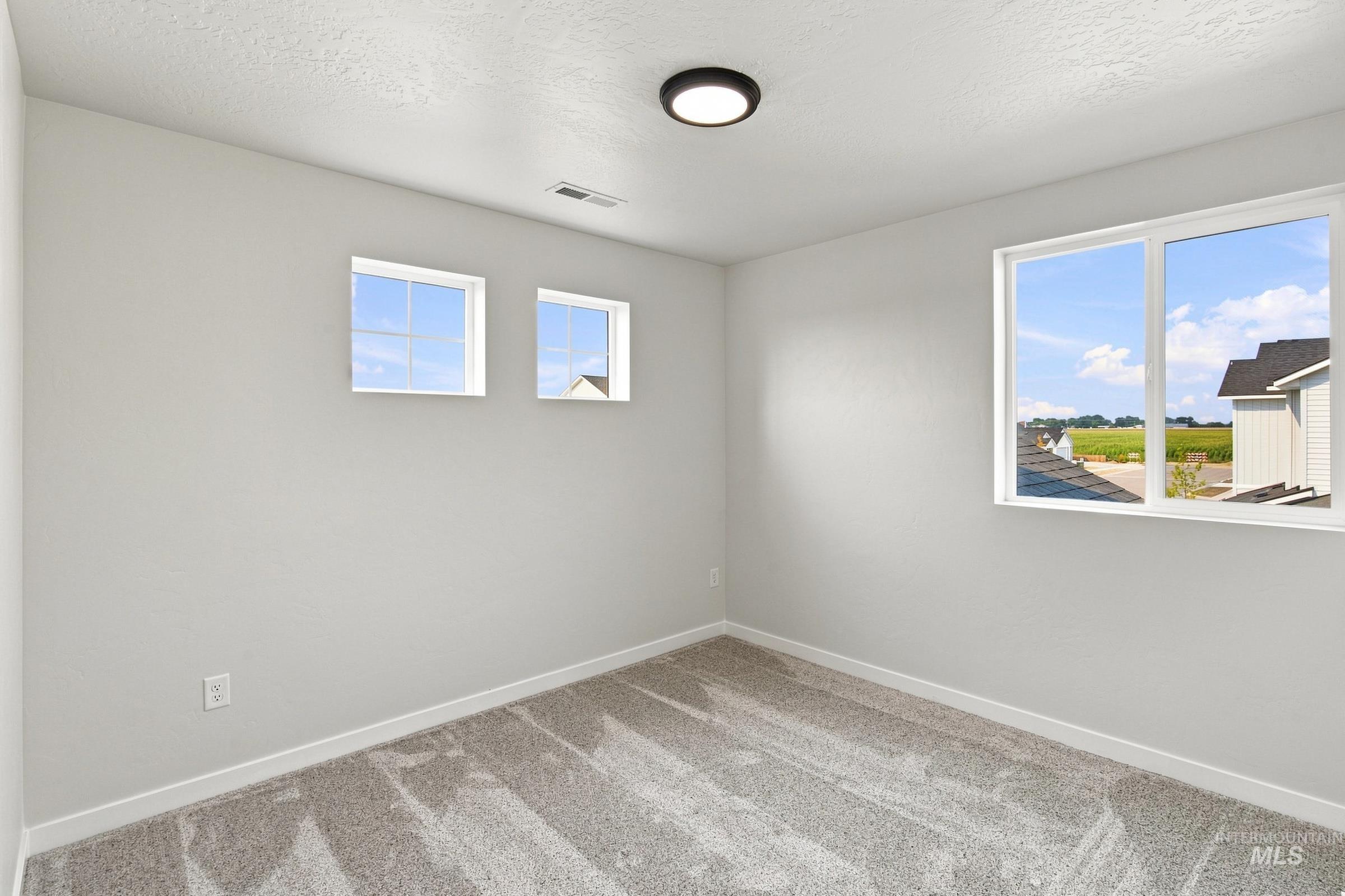 1452 Sunday River St, Middleton, Idaho 83644, 4 Bedrooms, 2.5 Bathrooms, Residential For Sale, Price $459,990, 98994545