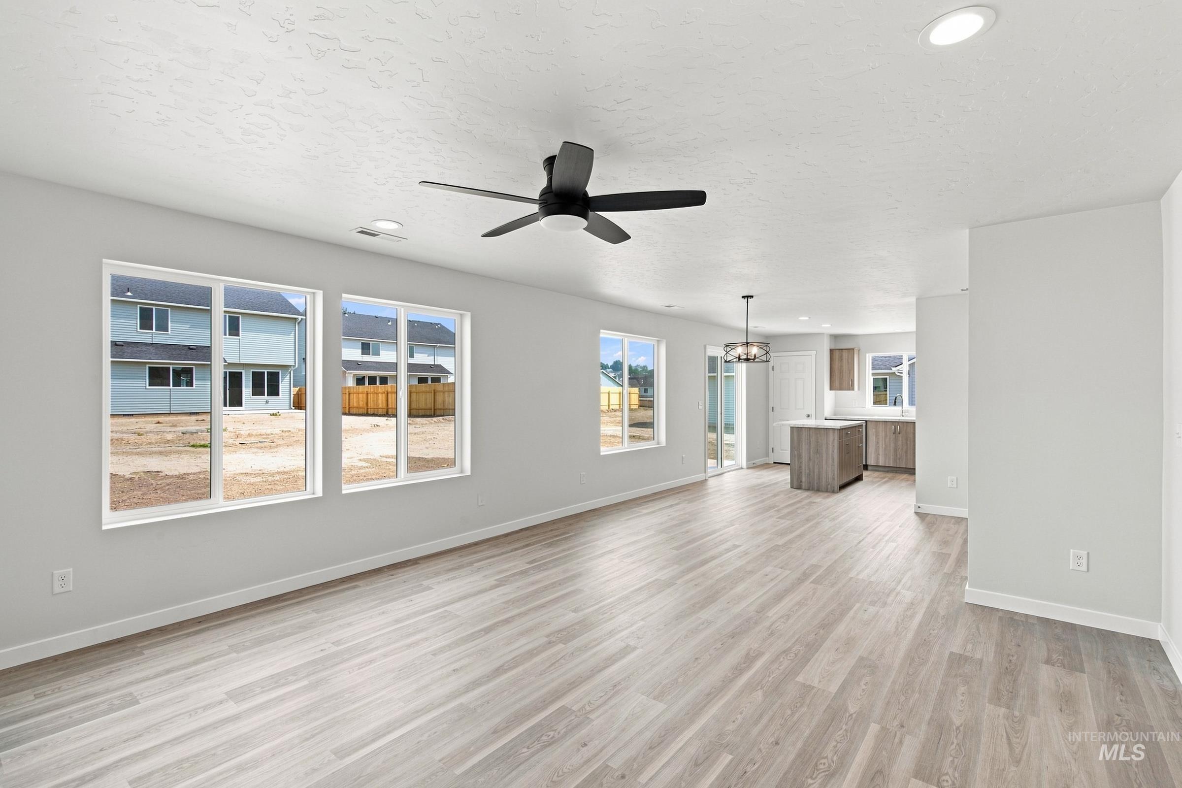 1530 Sunday River St, Middleton, Idaho 83644, 4 Bedrooms, 2.5 Bathrooms, Residential For Sale, Price $449,990, 98994546
