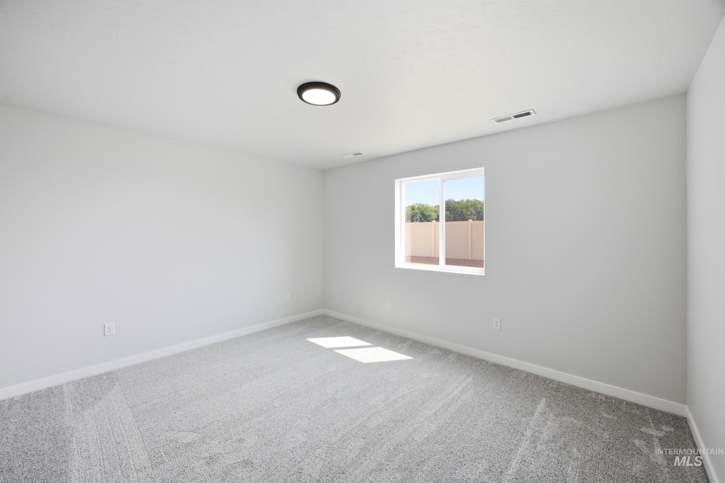 220 Benbrook Ave, Caldwell, Idaho 83605, 3 Bedrooms, 2 Bathrooms, Residential For Sale, Price $395,990,MLS 98994547