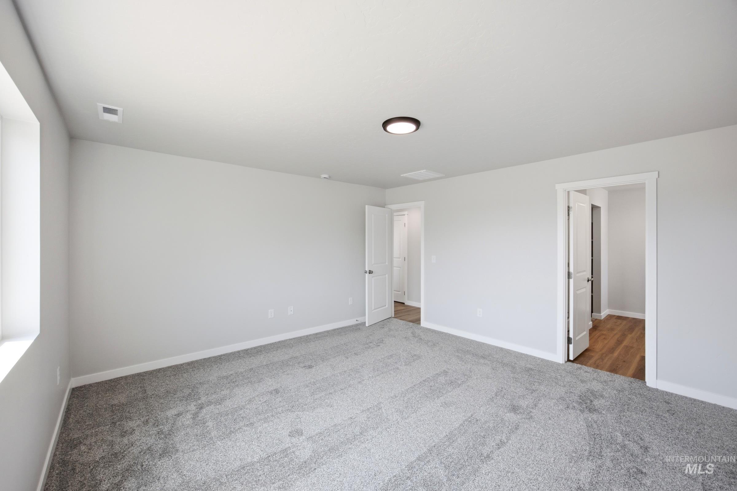 216 Benbrook Ave, Caldwell, Idaho 83605, 4 Bedrooms, 2 Bathrooms, Residential For Sale, Price $449,990,MLS 98994548