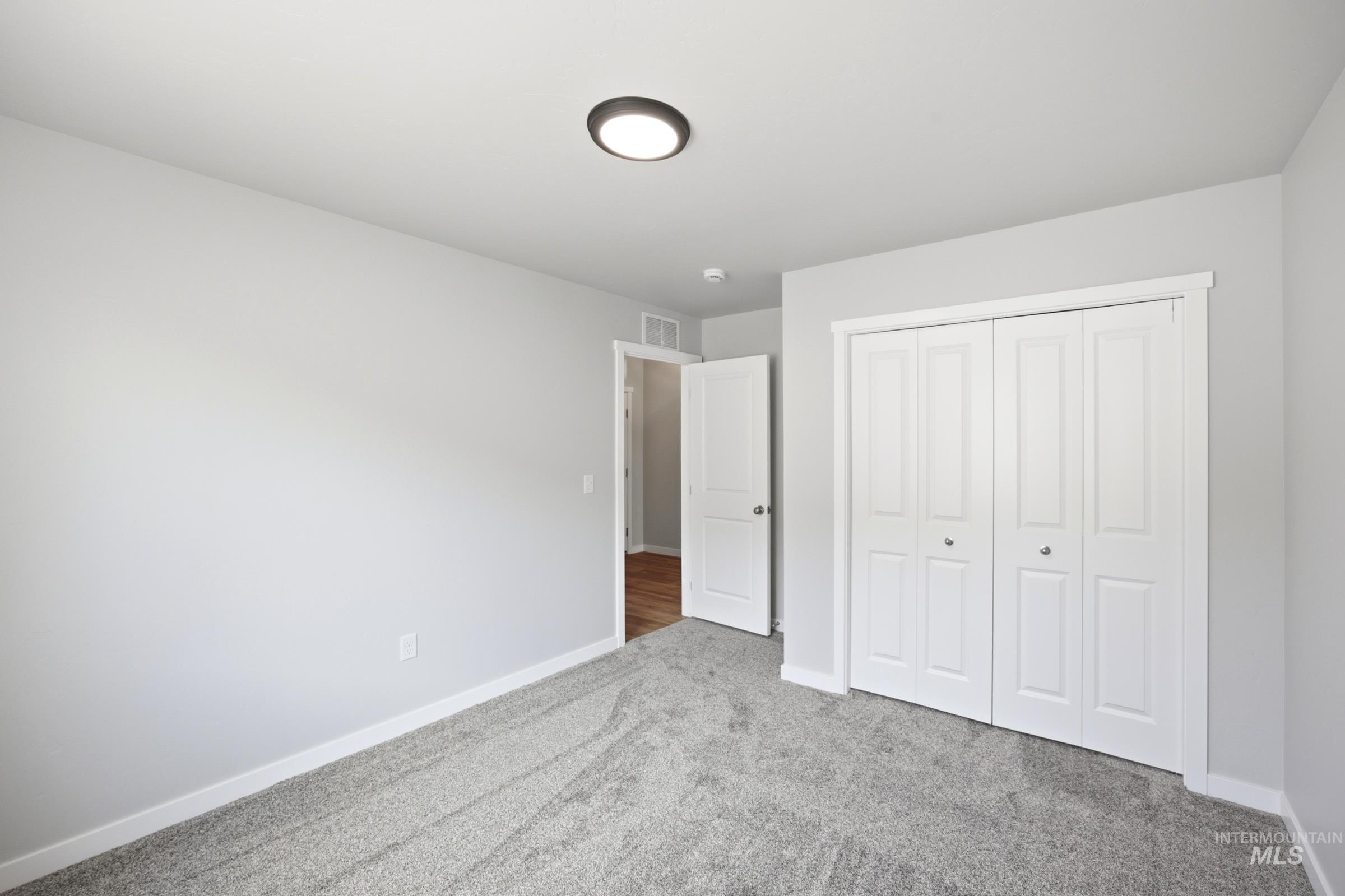216 Benbrook Ave, Caldwell, Idaho 83605, 4 Bedrooms, 2 Bathrooms, Residential For Sale, Price $449,990,MLS 98994548