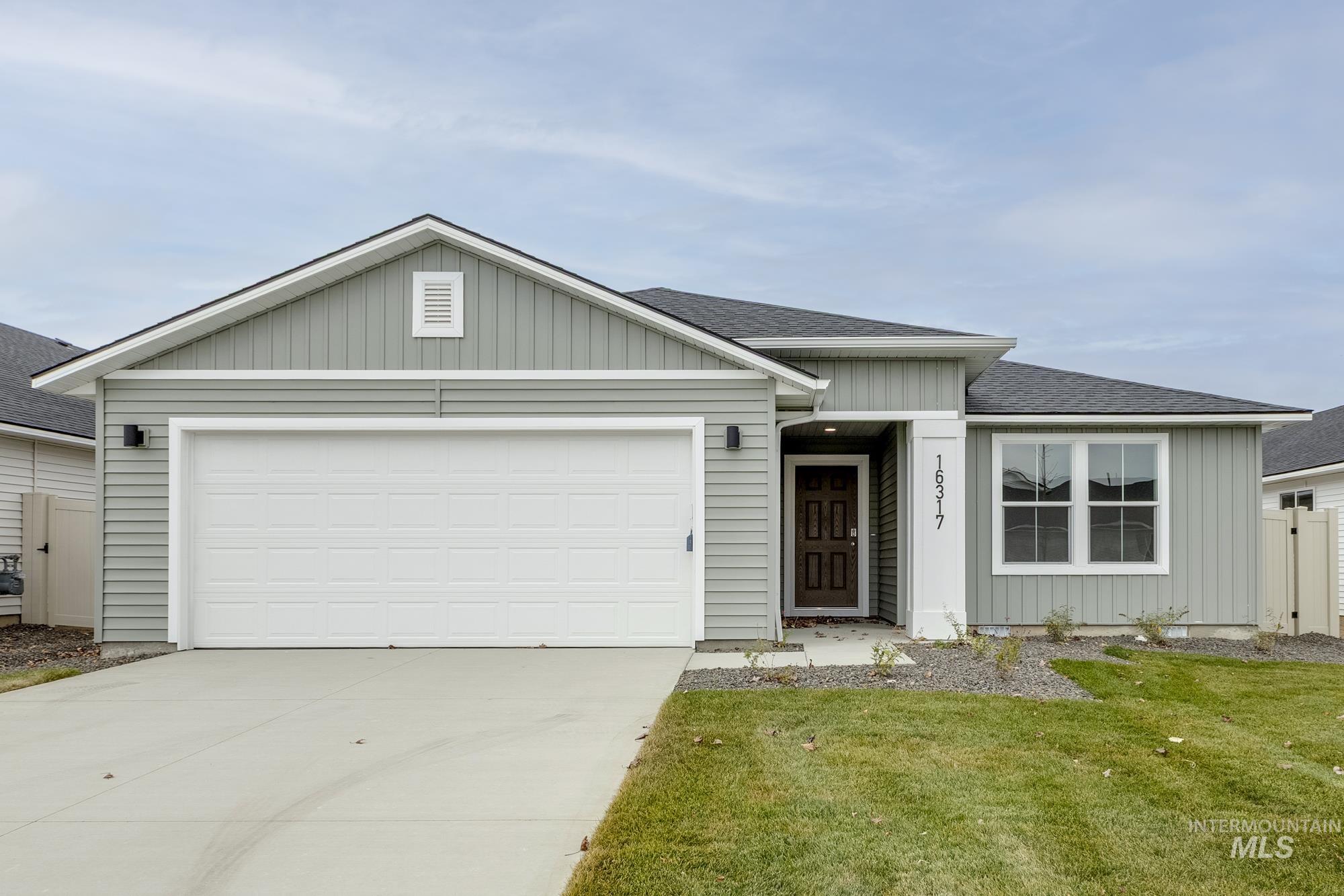 223 Hildago Way, Caldwell, Idaho 83605, 3 Bedrooms, 2 Bathrooms, Residential For Sale, Price $439,990, 98994552