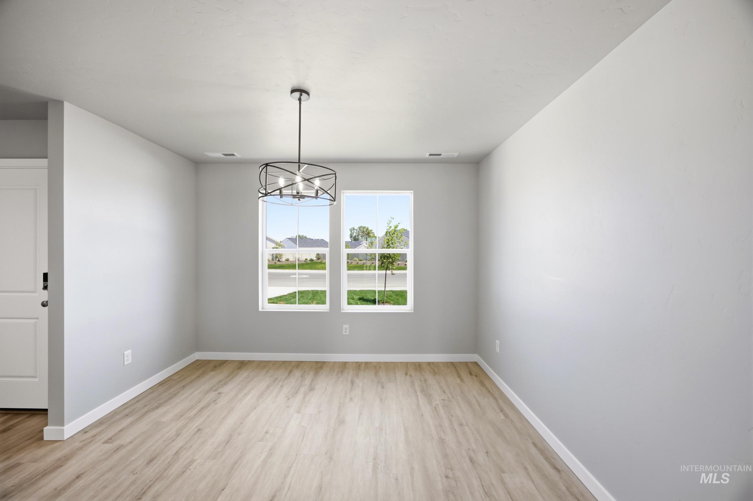 221 Hildago Way, Caldwell, Idaho 83605, 3 Bedrooms, 2 Bathrooms, Residential For Sale, Price $411,990, 98994553
