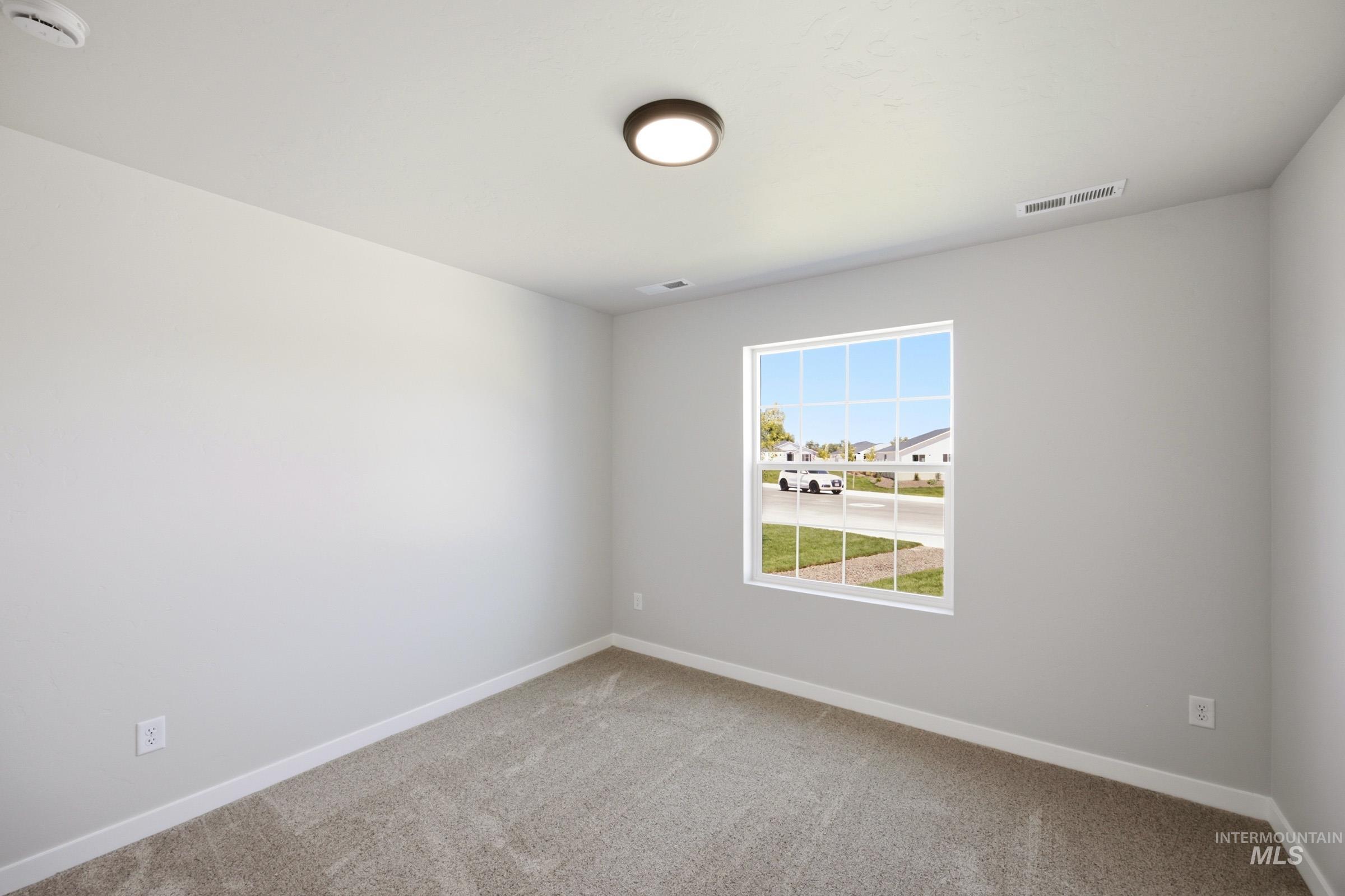 219 Hildago Way, Caldwell, Idaho 83605, 3 Bedrooms, 2 Bathrooms, Residential For Sale, Price $438,990,MLS 98994555