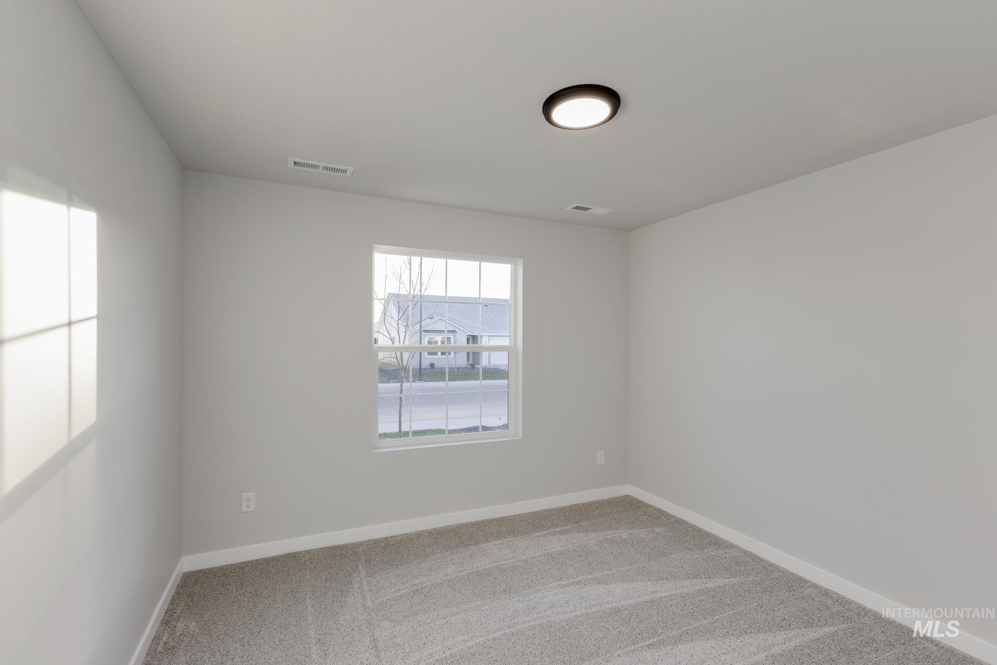 219 Hildago Way, Caldwell, Idaho 83605, 3 Bedrooms, 2 Bathrooms, Residential For Sale, Price $438,990, 98994555