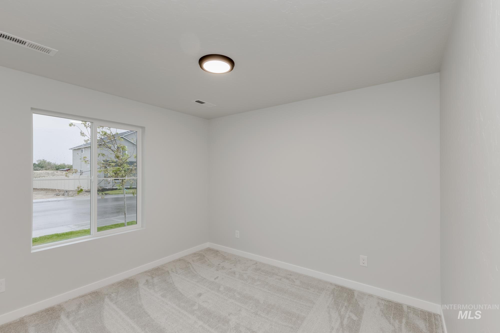 3081 W Animas Creek Dr, Kuna, Idaho 83634, 3 Bedrooms, 2 Bathrooms, Residential For Sale, Price $429,990, 98994561