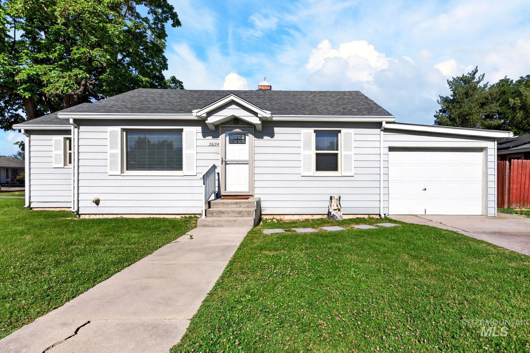 2624 College Ave, Caldwell, Idaho 83605, 3 Bedrooms, 1 Bathroom, Residential For Sale, Price $339,900, 98994569