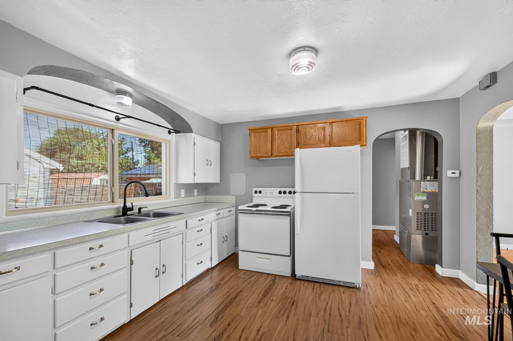 2624 College Ave, Caldwell, Idaho 83605, 3 Bedrooms, 1 Bathroom, Residential For Sale, Price $339,900, 98994569