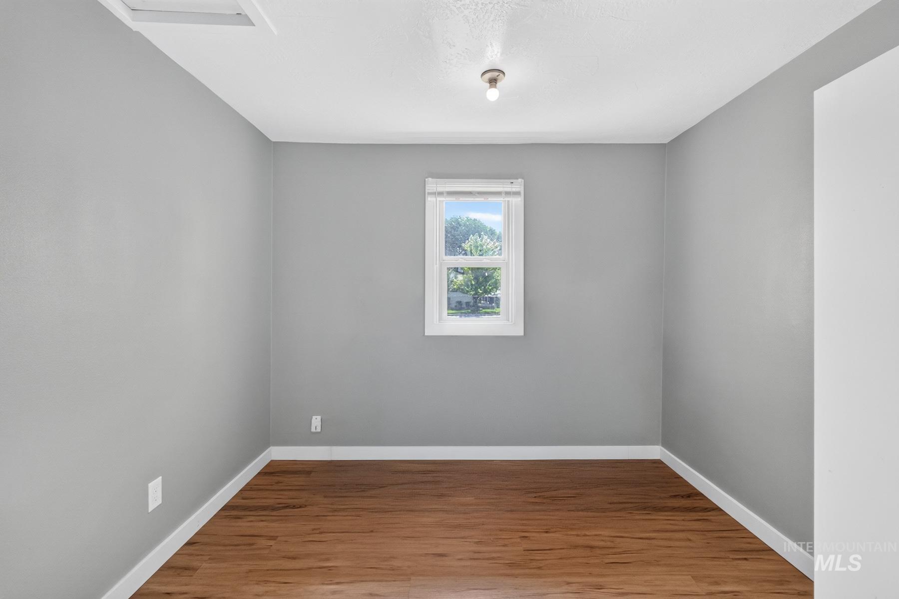 2624 College Ave, Caldwell, Idaho 83605, 3 Bedrooms, 1 Bathroom, Residential For Sale, Price $339,900, 98994569
