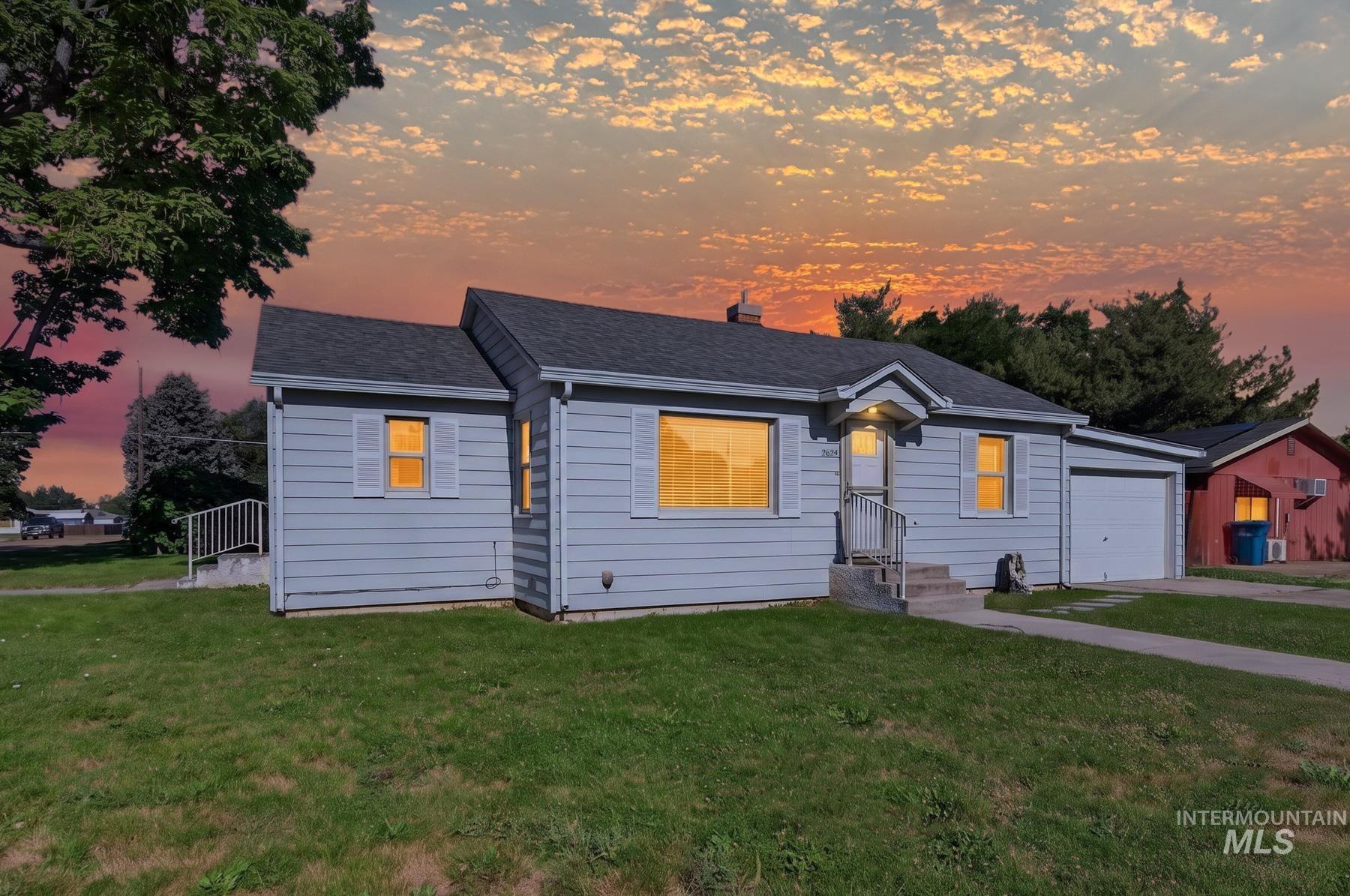 2624 College Ave, Caldwell, Idaho 83605, 3 Bedrooms, 1 Bathroom, Residential For Sale, Price $339,900, 98994569