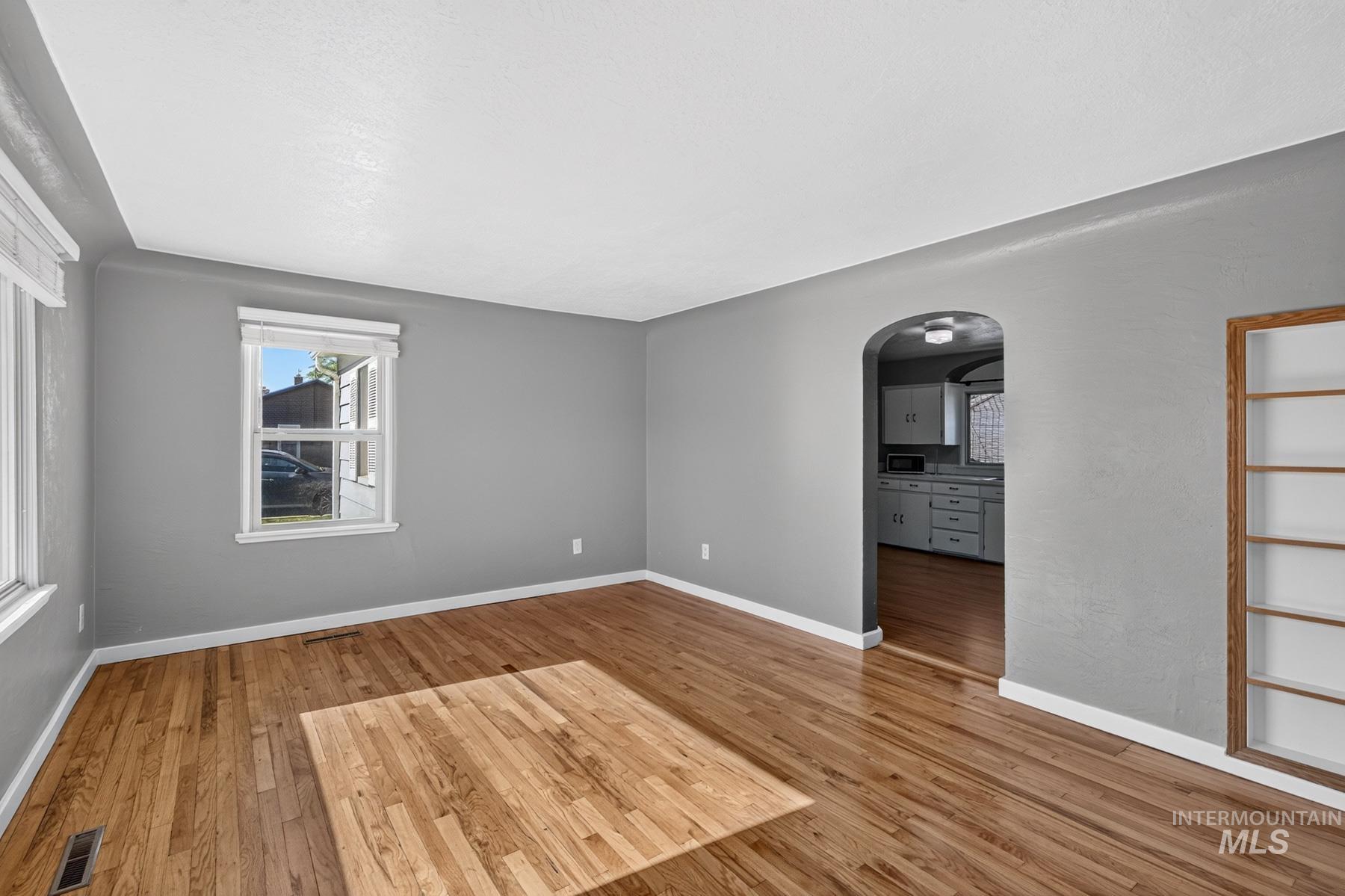 2624 College Ave, Caldwell, Idaho 83605, 3 Bedrooms, 1 Bathroom, Residential For Sale, Price $339,900, 98994569