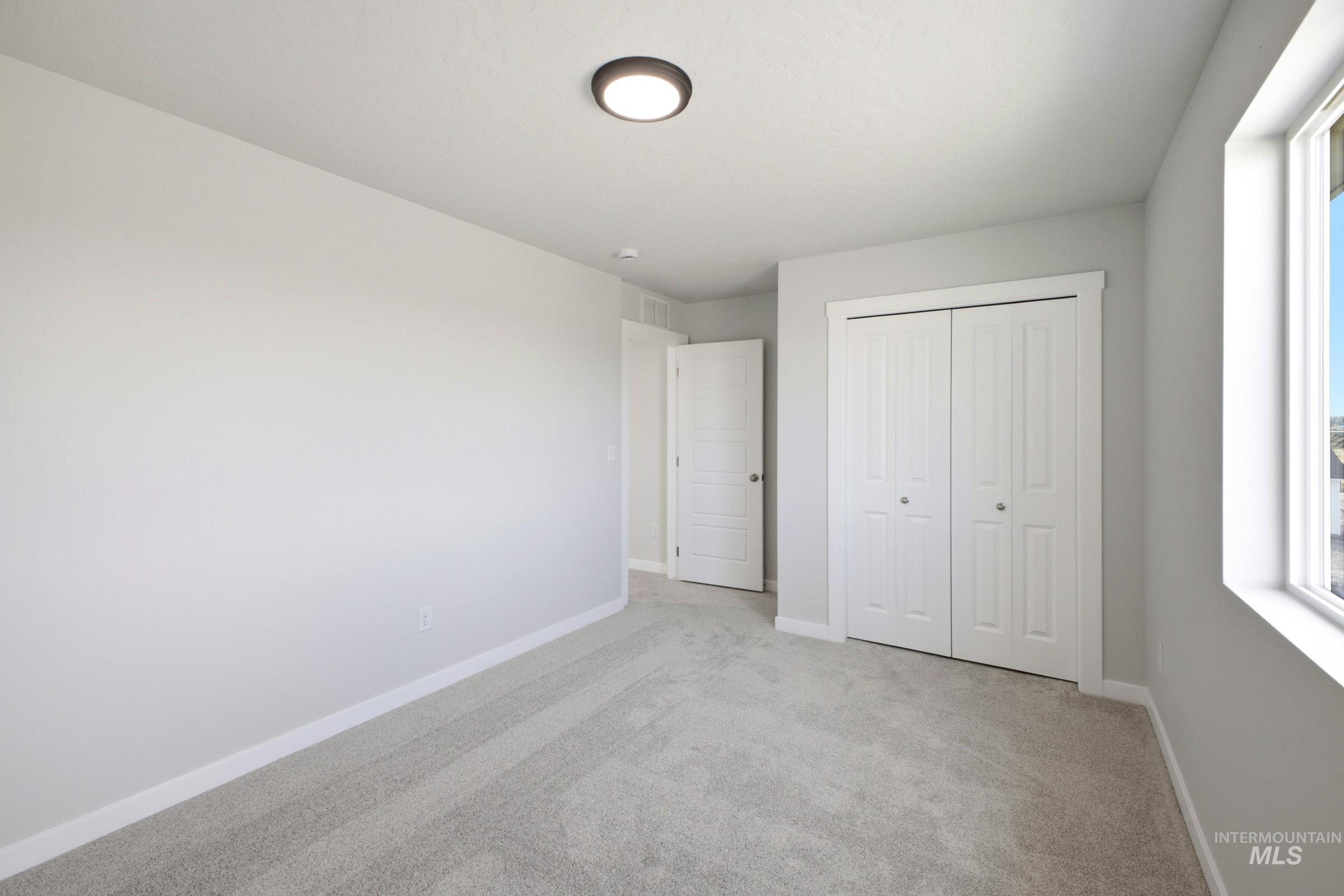 2535 W Tar Sands Dr, Kuna, Idaho 83634, 5 Bedrooms, 3 Bathrooms, Residential For Sale, Price $509,990,MLS 98994570
