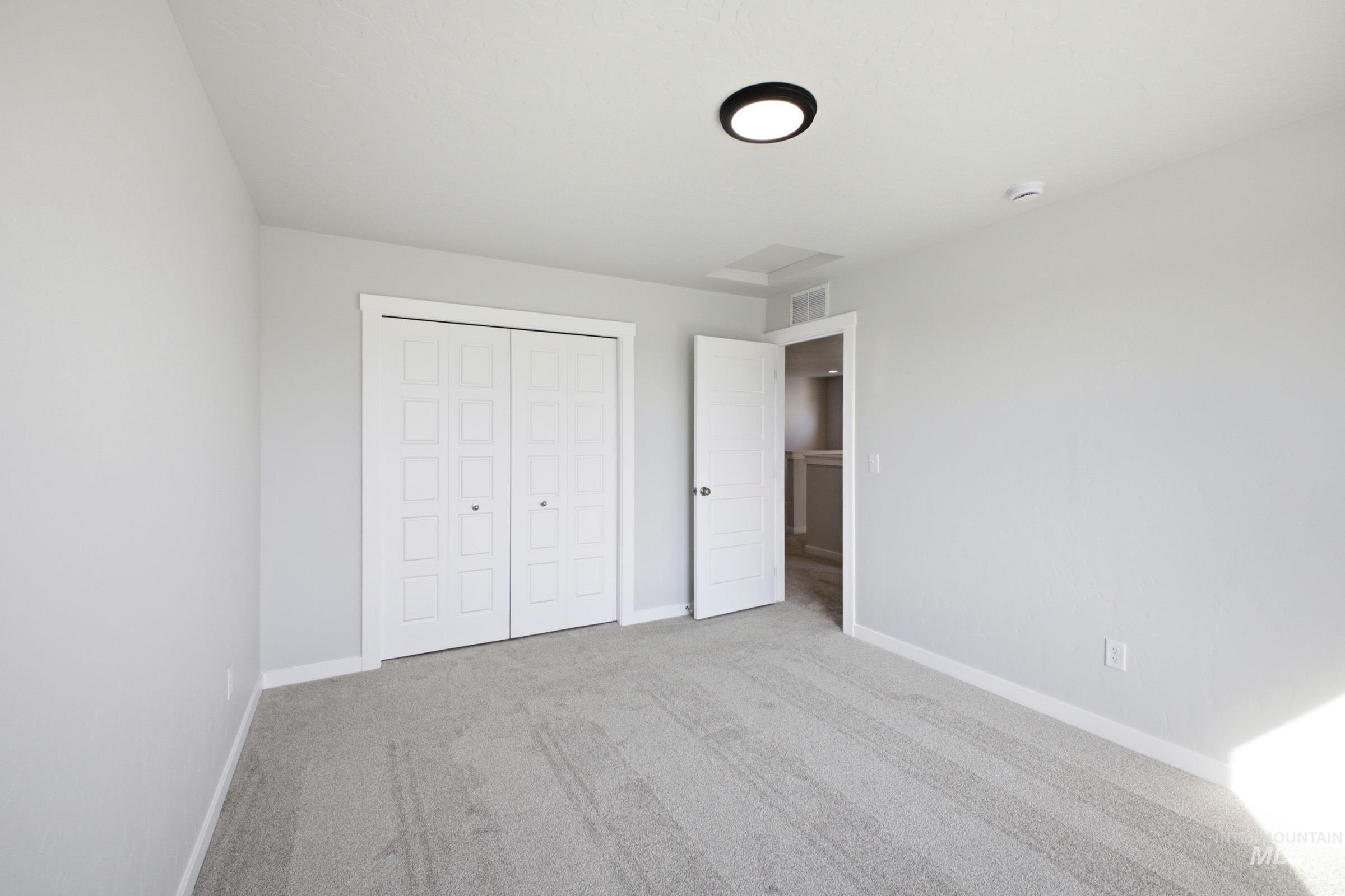 2535 W Tar Sands Dr, Kuna, Idaho 83634, 5 Bedrooms, 3 Bathrooms, Residential For Sale, Price $509,990,MLS 98994570