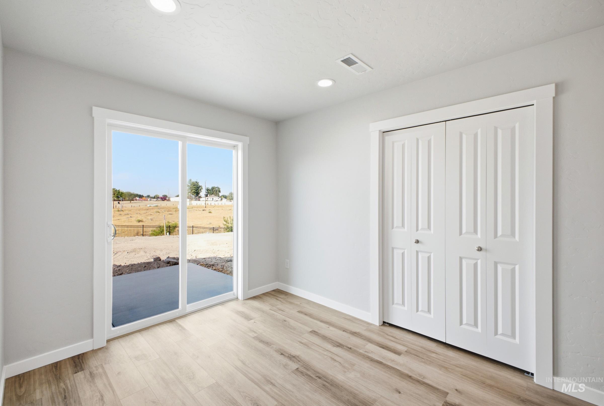 2535 W Tar Sands Dr, Kuna, Idaho 83634, 5 Bedrooms, 3 Bathrooms, Residential For Sale, Price $509,990,MLS 98994570