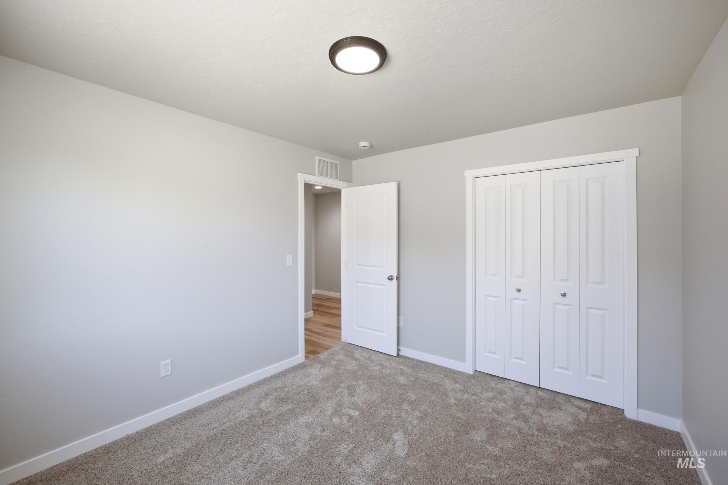 93 N Tideberry Ave, Kuna, Idaho 83634, 3 Bedrooms, 2 Bathrooms, Residential For Sale, Price $427,990,MLS 98994571