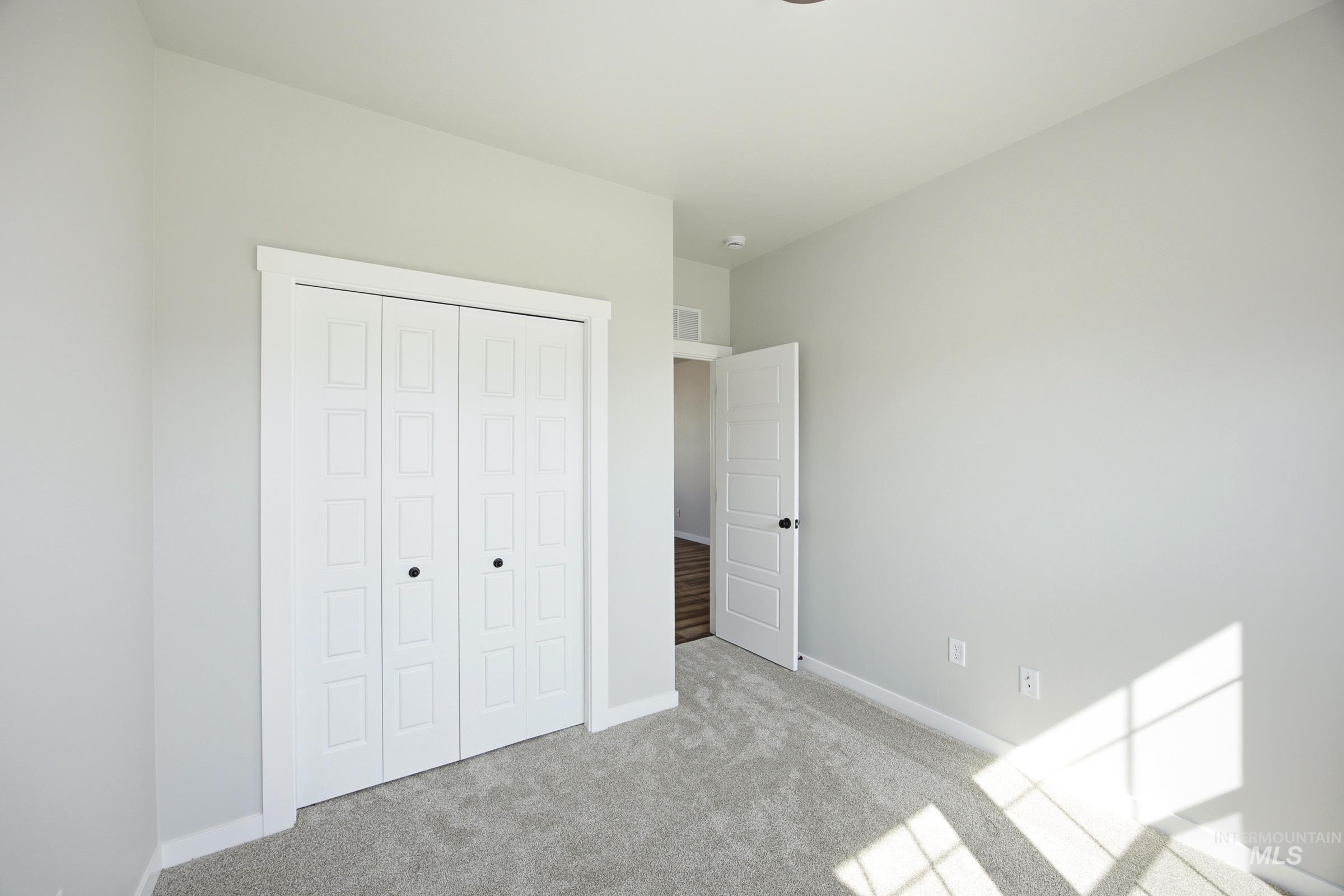 15375 Albatross Ave, Nampa, Idaho 83651, 4 Bedrooms, 2 Bathrooms, Residential For Sale, Price $428,990,MLS 98994574