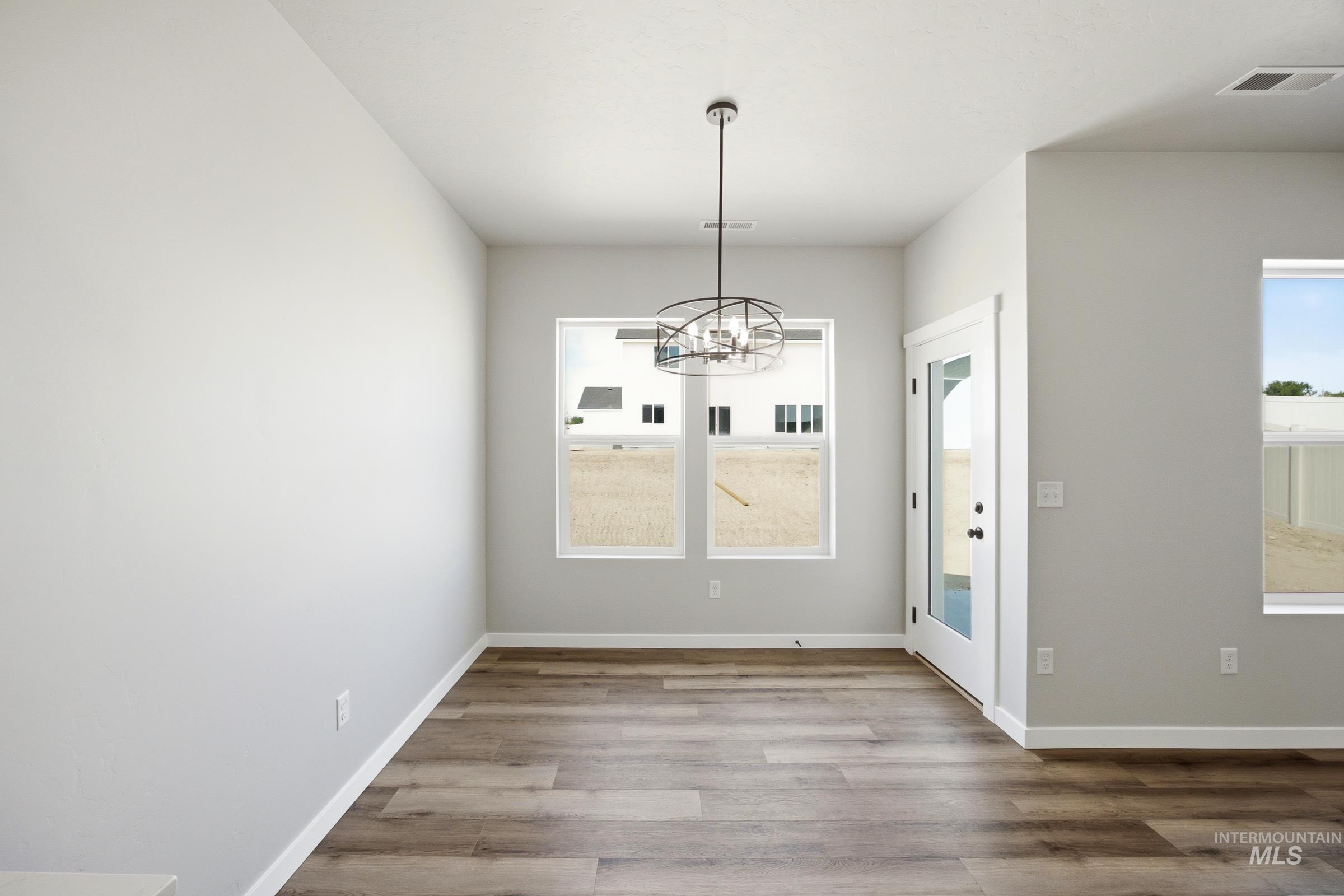 15375 Albatross Ave, Nampa, Idaho 83651, 4 Bedrooms, 2 Bathrooms, Residential For Sale, Price $428,990,MLS 98994574