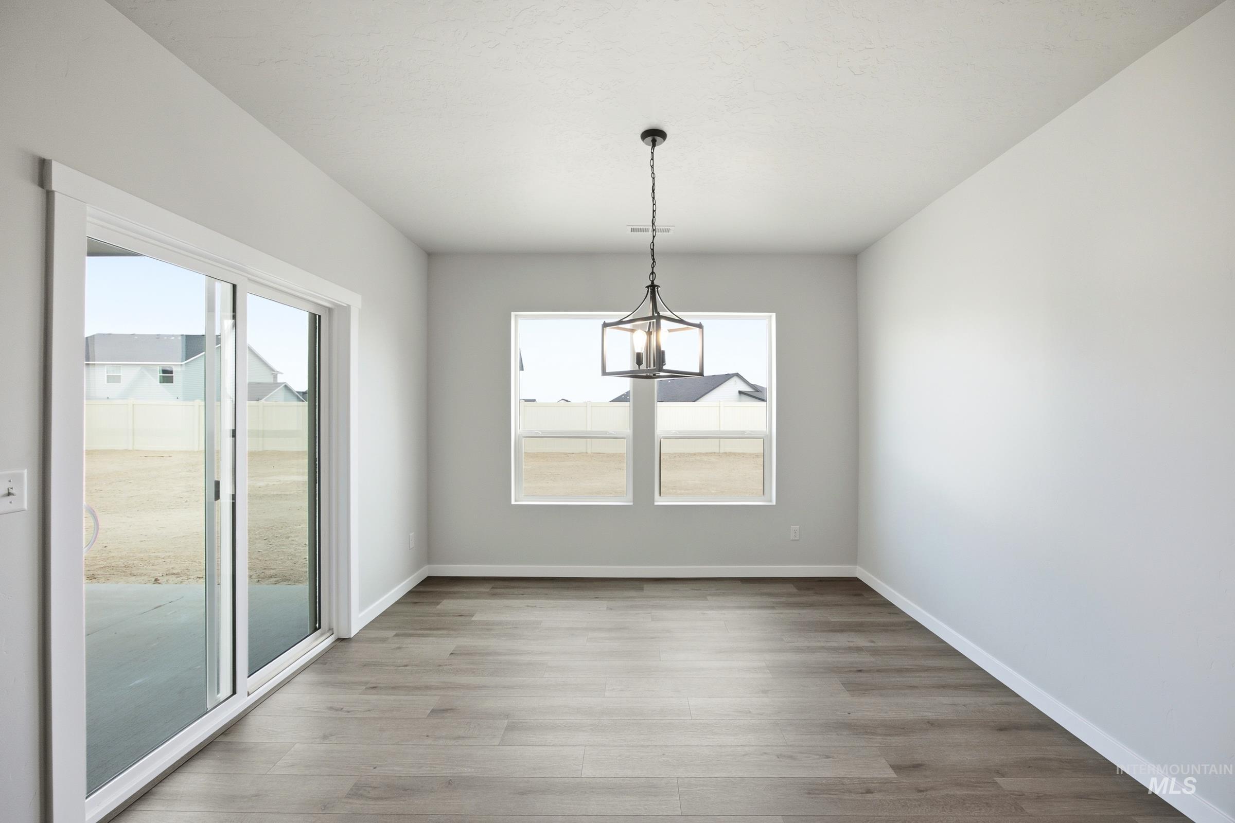 12670 Kinsella St, Nampa, Idaho 83651, 4 Bedrooms, 2 Bathrooms, Residential For Sale, Price $499,990,MLS 98994577