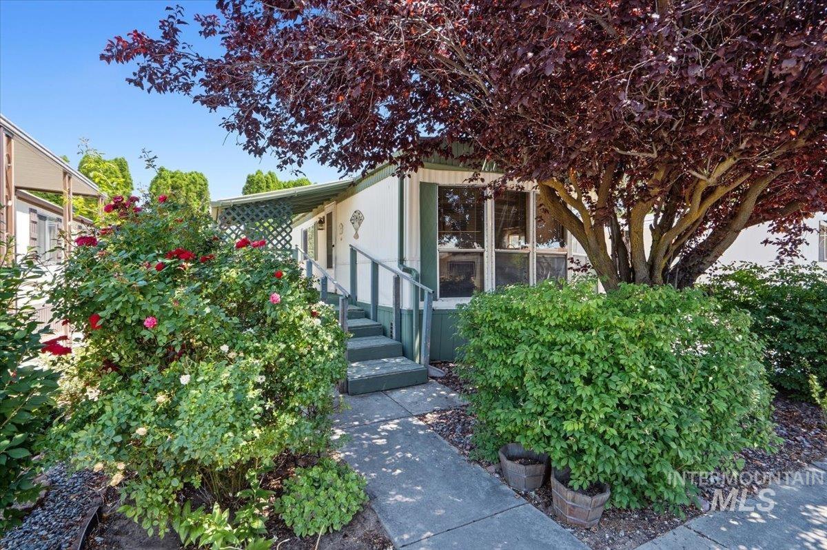 2712 N Argentina Ln, Boise, Idaho 83704, 2 Bedrooms, 1 Bathroom, Residential For Sale, Price $65,000,MLS 98994582