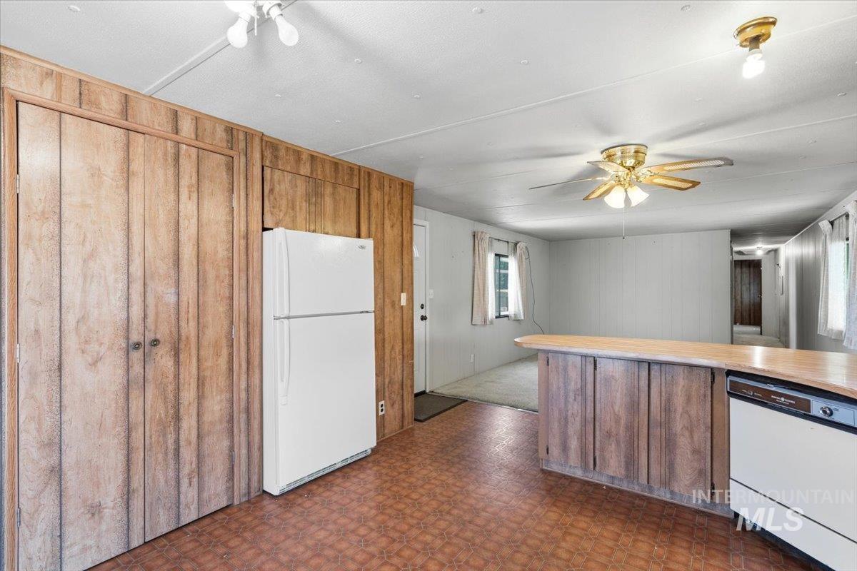 2712 N Argentina Ln, Boise, Idaho 83704, 2 Bedrooms, 1 Bathroom, Residential For Sale, Price $65,000,MLS 98994582