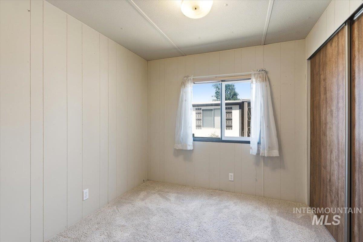 2712 N Argentina Ln, Boise, Idaho 83704, 2 Bedrooms, 1 Bathroom, Residential For Sale, Price $65,000,MLS 98994582