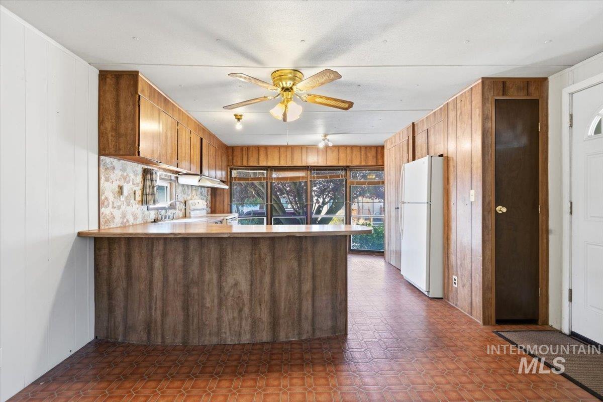 2712 N Argentina Ln, Boise, Idaho 83704, 2 Bedrooms, 1 Bathroom, Residential For Sale, Price $65,000,MLS 98994582