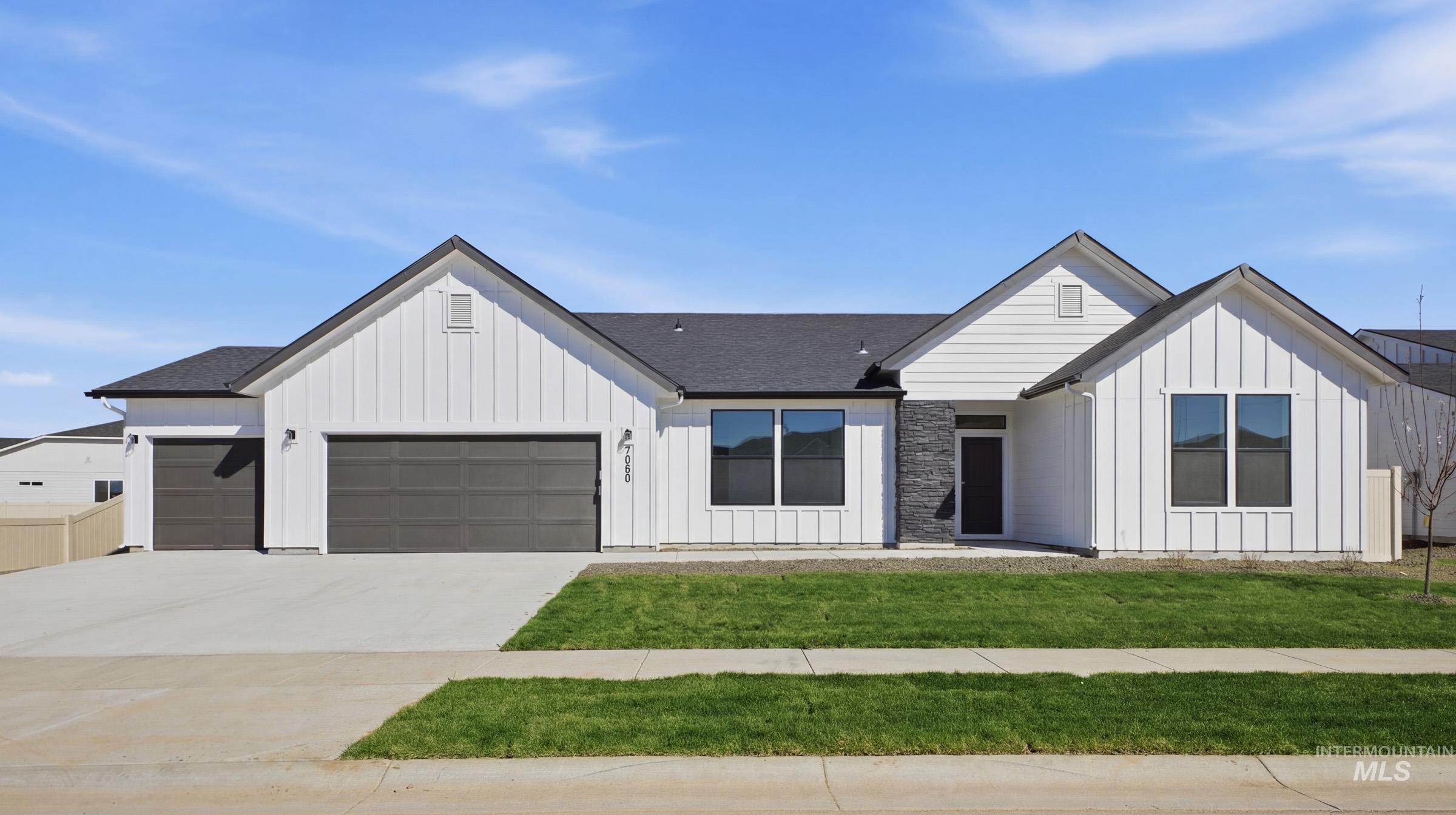 16608 N Shorthorn Lp, Nampa, Idaho 83651, 4 Bedrooms, 3.5 Bathrooms, Residential For Sale, Price $554,990,MLS 98994583