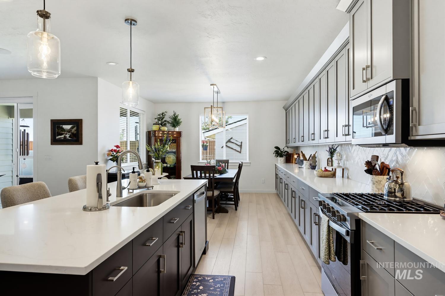 5485 N Patimos Ave, Meridian, Idaho 83646, 4 Bedrooms, 2 Bathrooms, Residential For Sale, Price $579,000,MLS 98994584