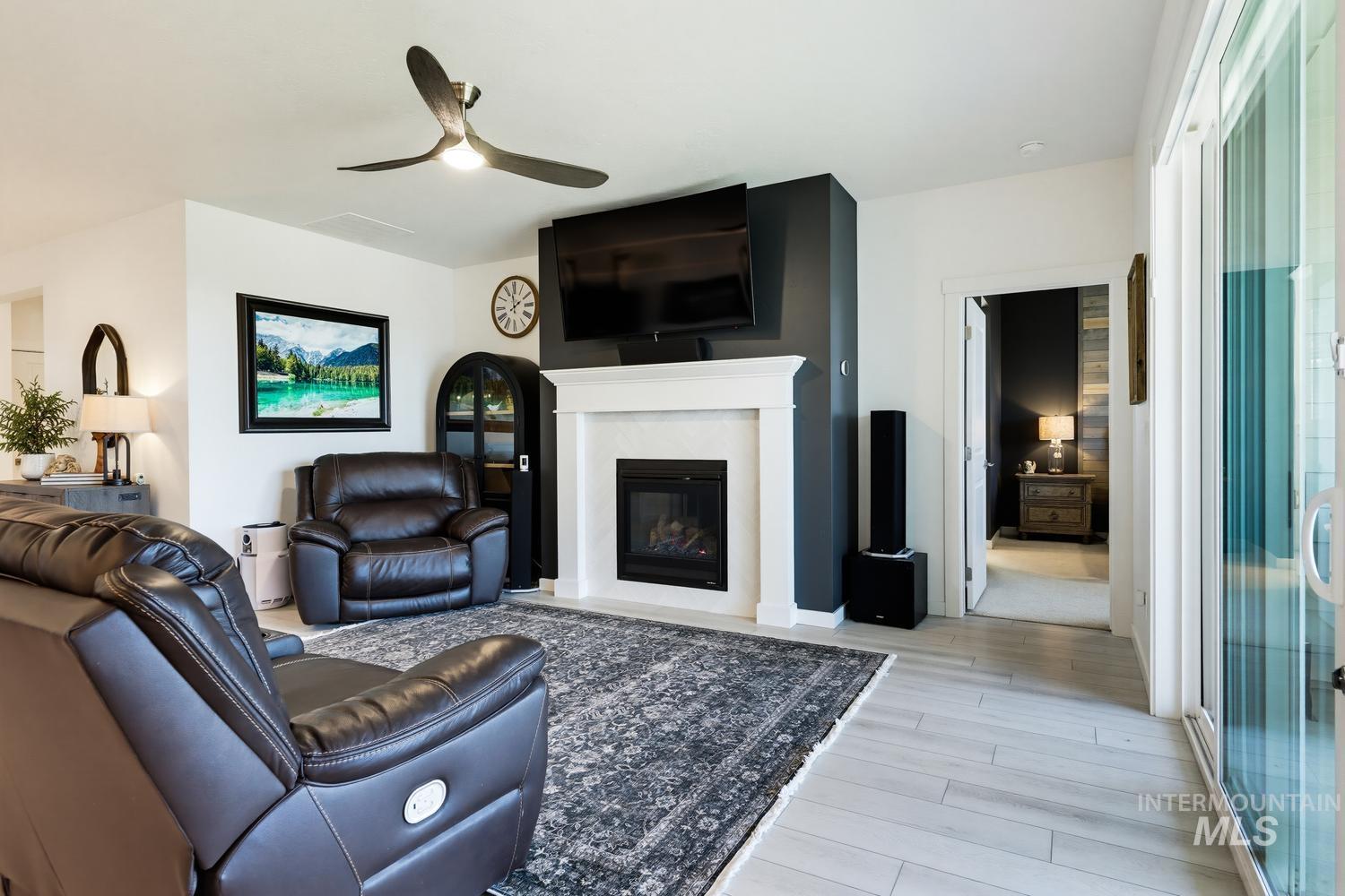 5485 N Patimos Ave, Meridian, Idaho 83646, 4 Bedrooms, 2 Bathrooms, Residential For Sale, Price $579,000,MLS 98994584