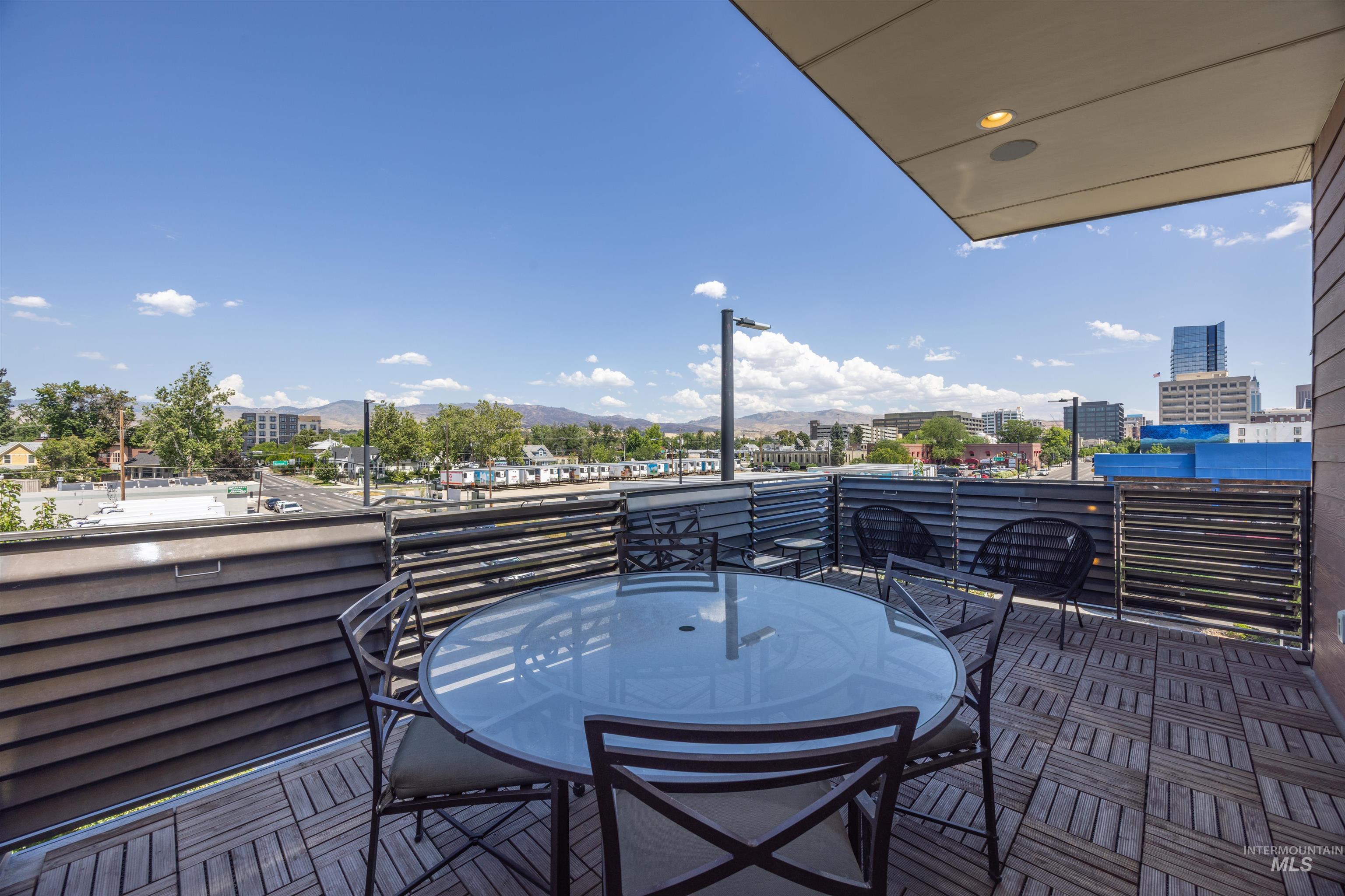 1603 W Idaho, Boise, Idaho 83702, 3 Bedrooms, 4.5 Bathrooms, Residential For Sale, Price $1,400,000,MLS 98994585