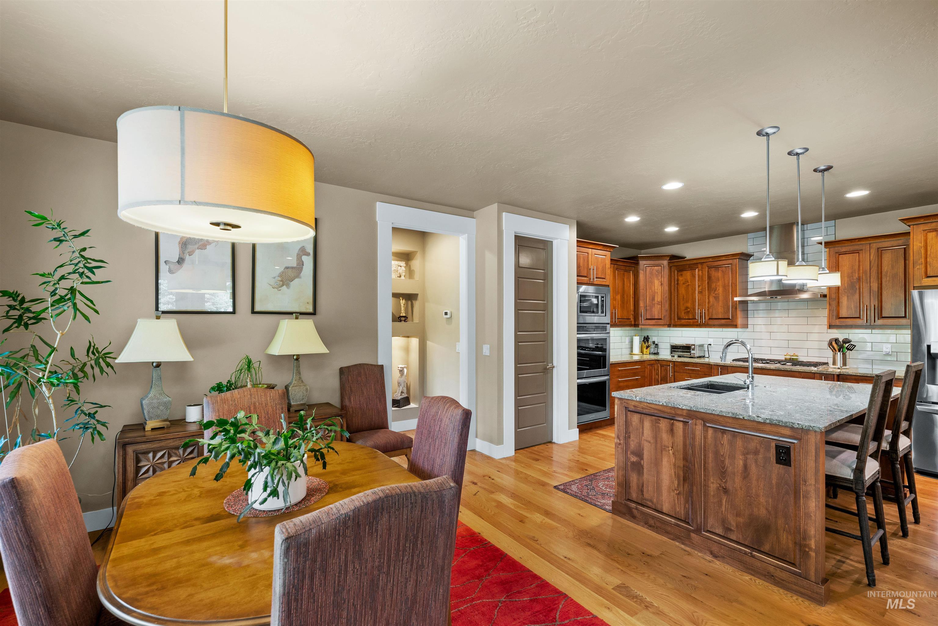 393 E Fishing Creek Lane, Eagle, Idaho 83616, 4 Bedrooms, 3.5 Bathrooms, Residential For Sale, Price $1,299,900, 98994606