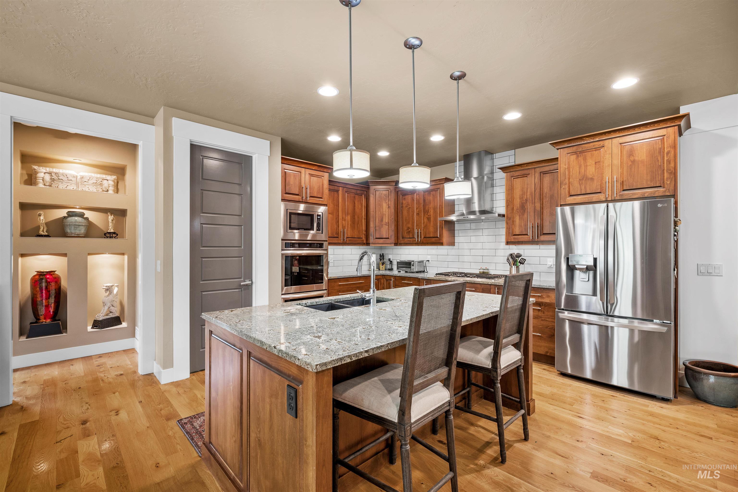 393 E Fishing Creek Lane, Eagle, Idaho 83616, 4 Bedrooms, 3.5 Bathrooms, Residential For Sale, Price $1,299,900, 98994606
