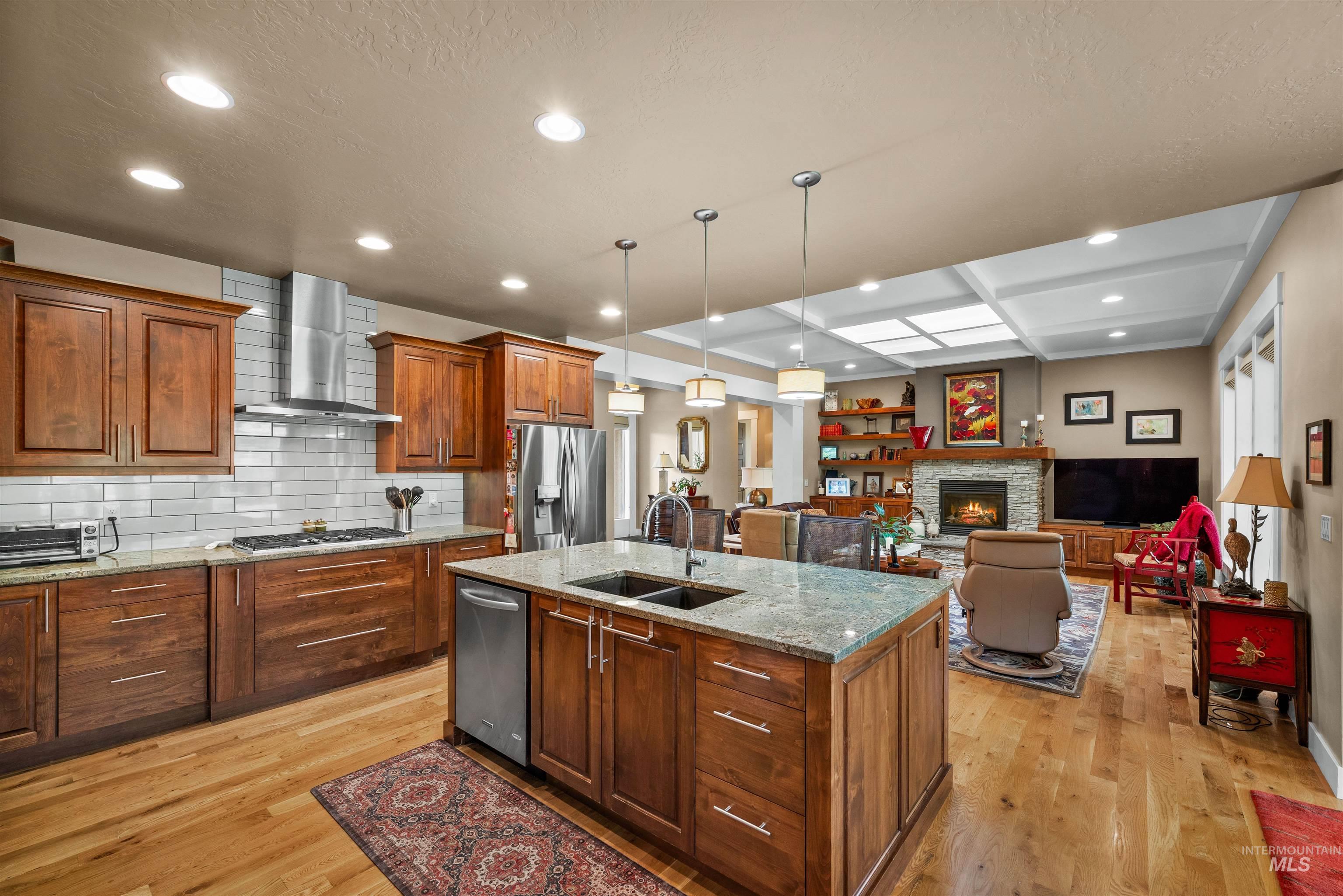 393 E Fishing Creek Lane, Eagle, Idaho 83616, 4 Bedrooms, 3.5 Bathrooms, Residential For Sale, Price $1,299,900, 98994606