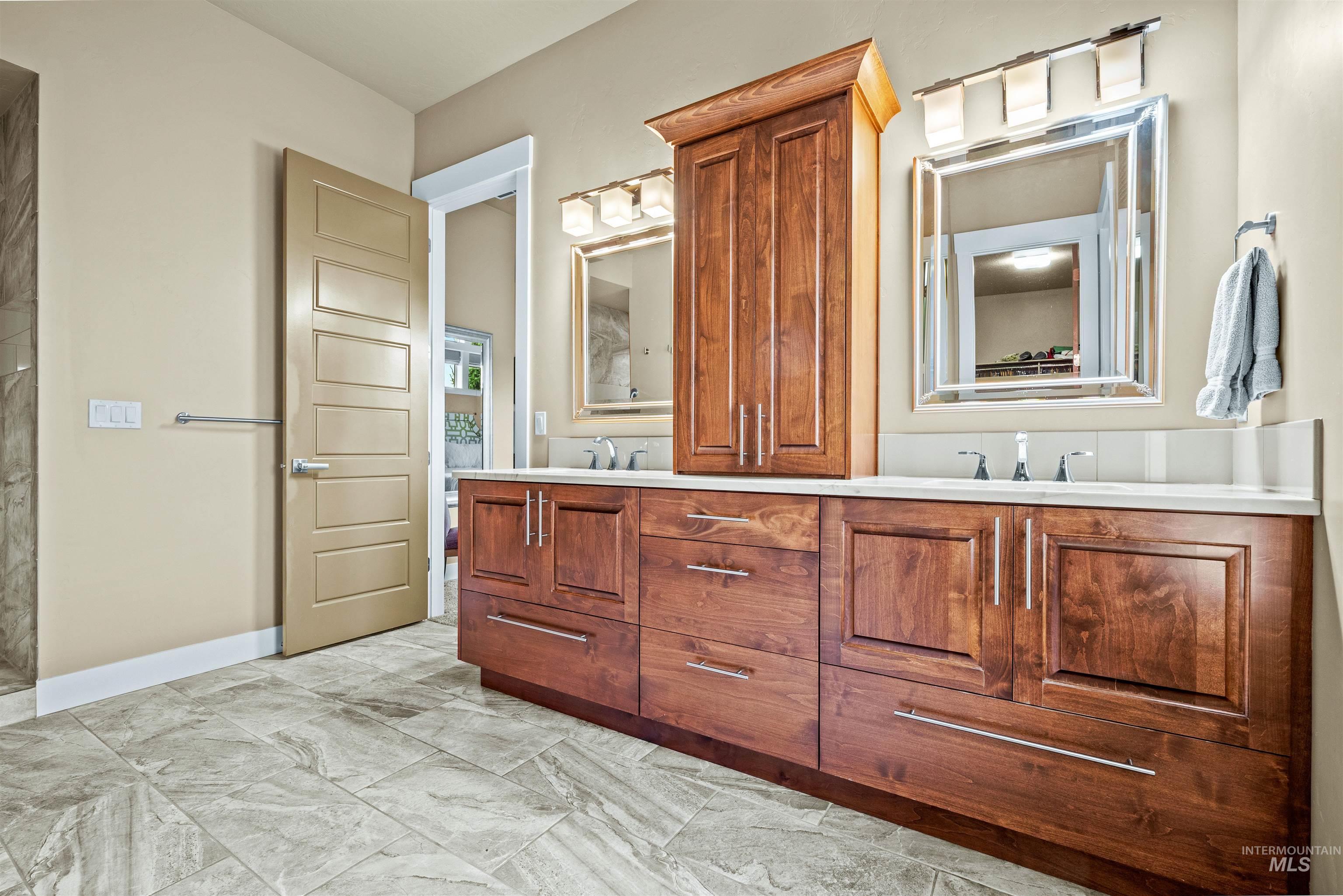 393 E Fishing Creek Lane, Eagle, Idaho 83616, 4 Bedrooms, 3.5 Bathrooms, Residential For Sale, Price $1,299,900, 98994606