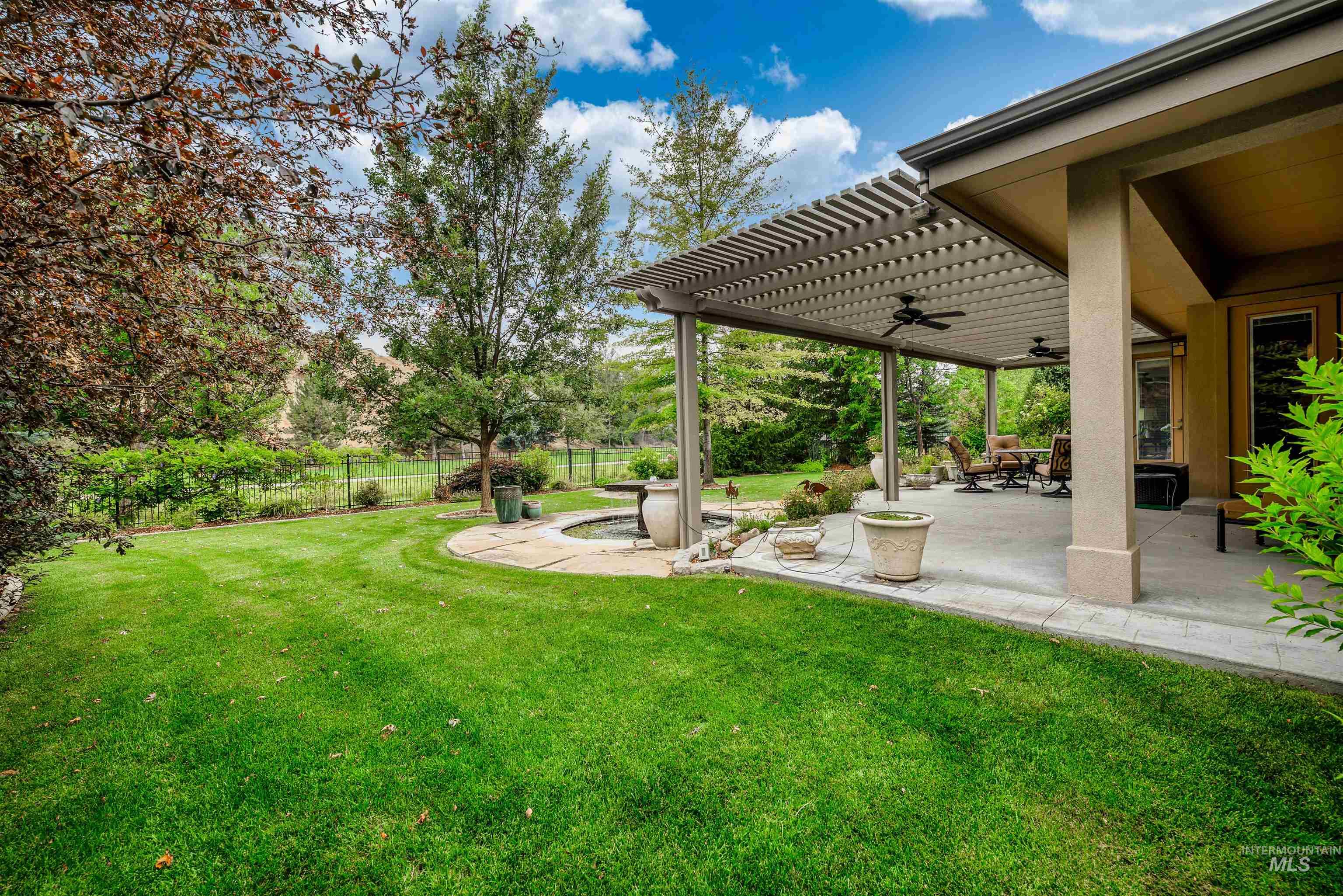 393 E Fishing Creek Lane, Eagle, Idaho 83616, 4 Bedrooms, 3.5 Bathrooms, Residential For Sale, Price $1,299,900, 98994606