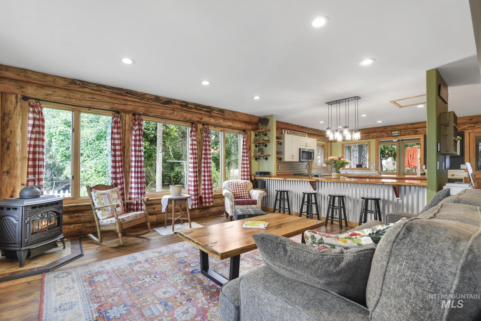 1665 E 1100 S, Eden, Idaho 83325, 3 Bedrooms, 2.5 Bathrooms, Residential For Sale, Price $599,000, 98994613