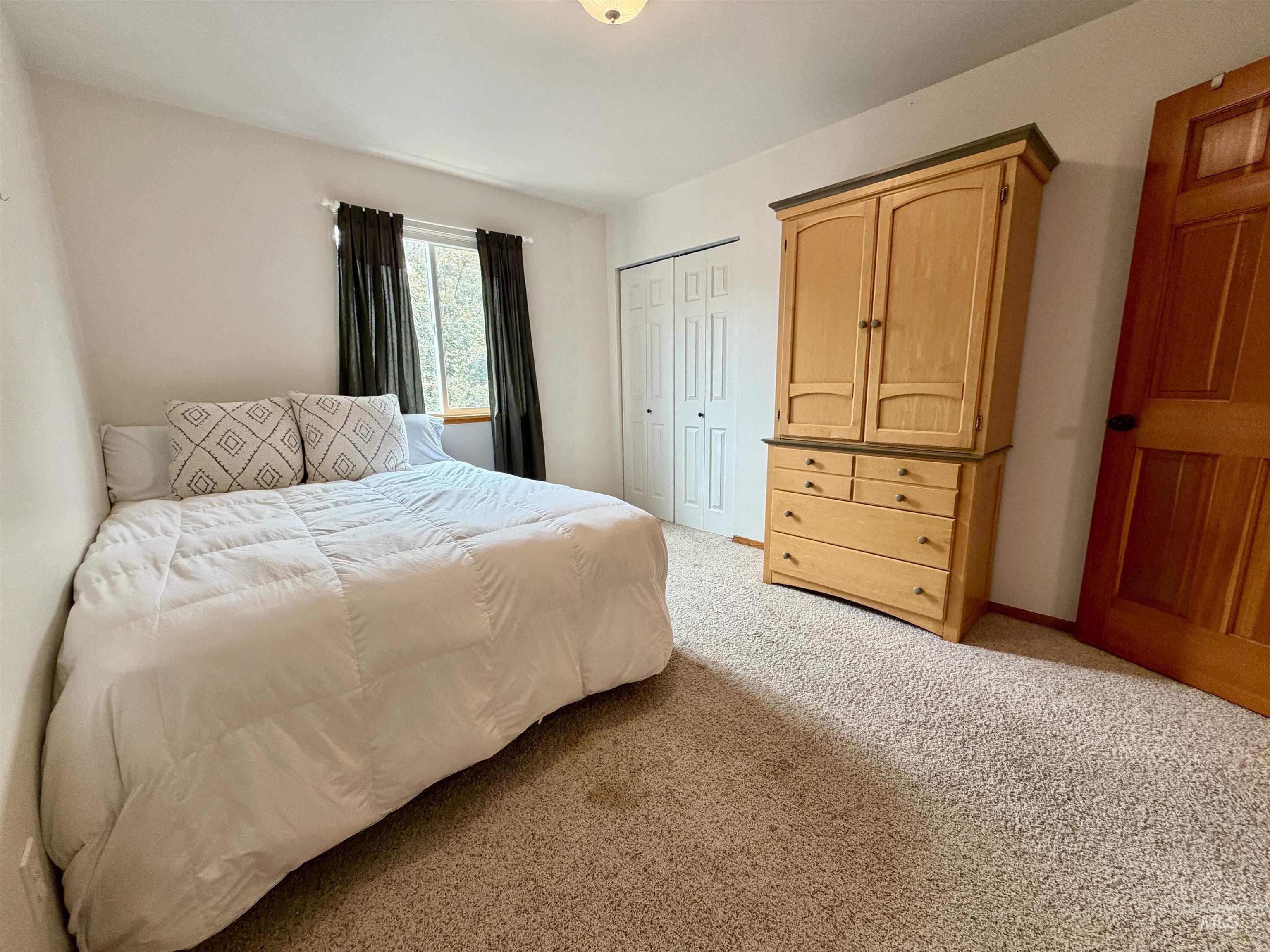 793 Indian Hills Dr, Moscow, Idaho 83843, 5 Bedrooms, 3 Bathrooms, Residential For Sale, Price $695,000,MLS 98994616
