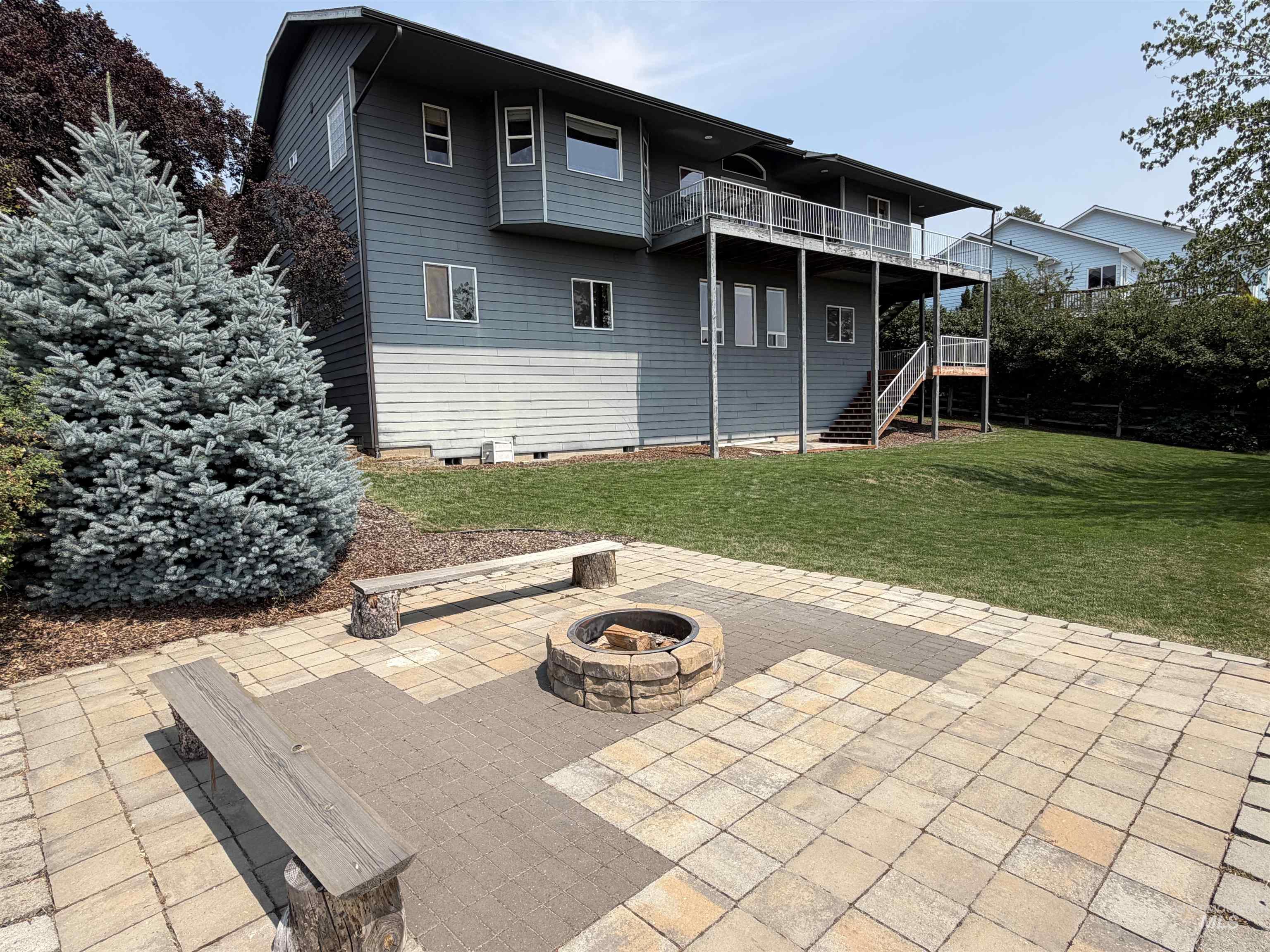 793 Indian Hills Dr, Moscow, Idaho 83843, 5 Bedrooms, 3 Bathrooms, Residential For Sale, Price $695,000,MLS 98994616