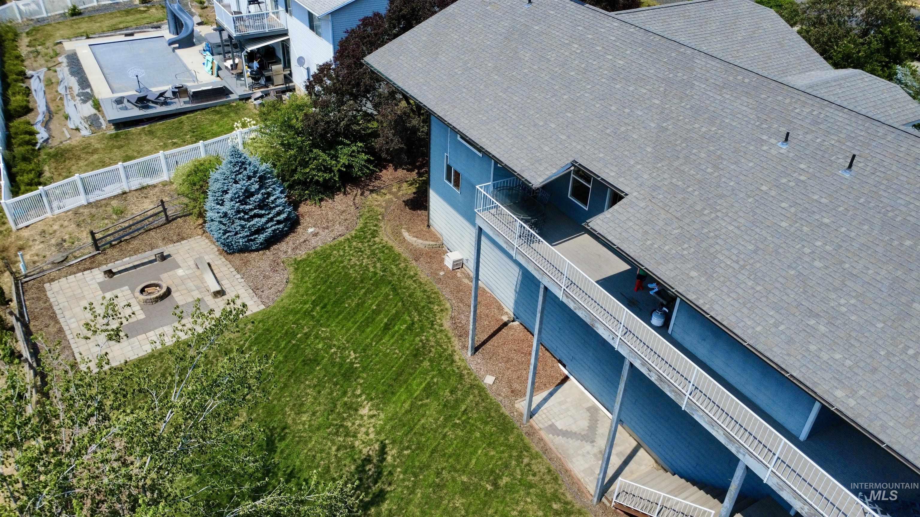 793 Indian Hills Dr, Moscow, Idaho 83843, 5 Bedrooms, 3 Bathrooms, Residential For Sale, Price $695,000,MLS 98994616