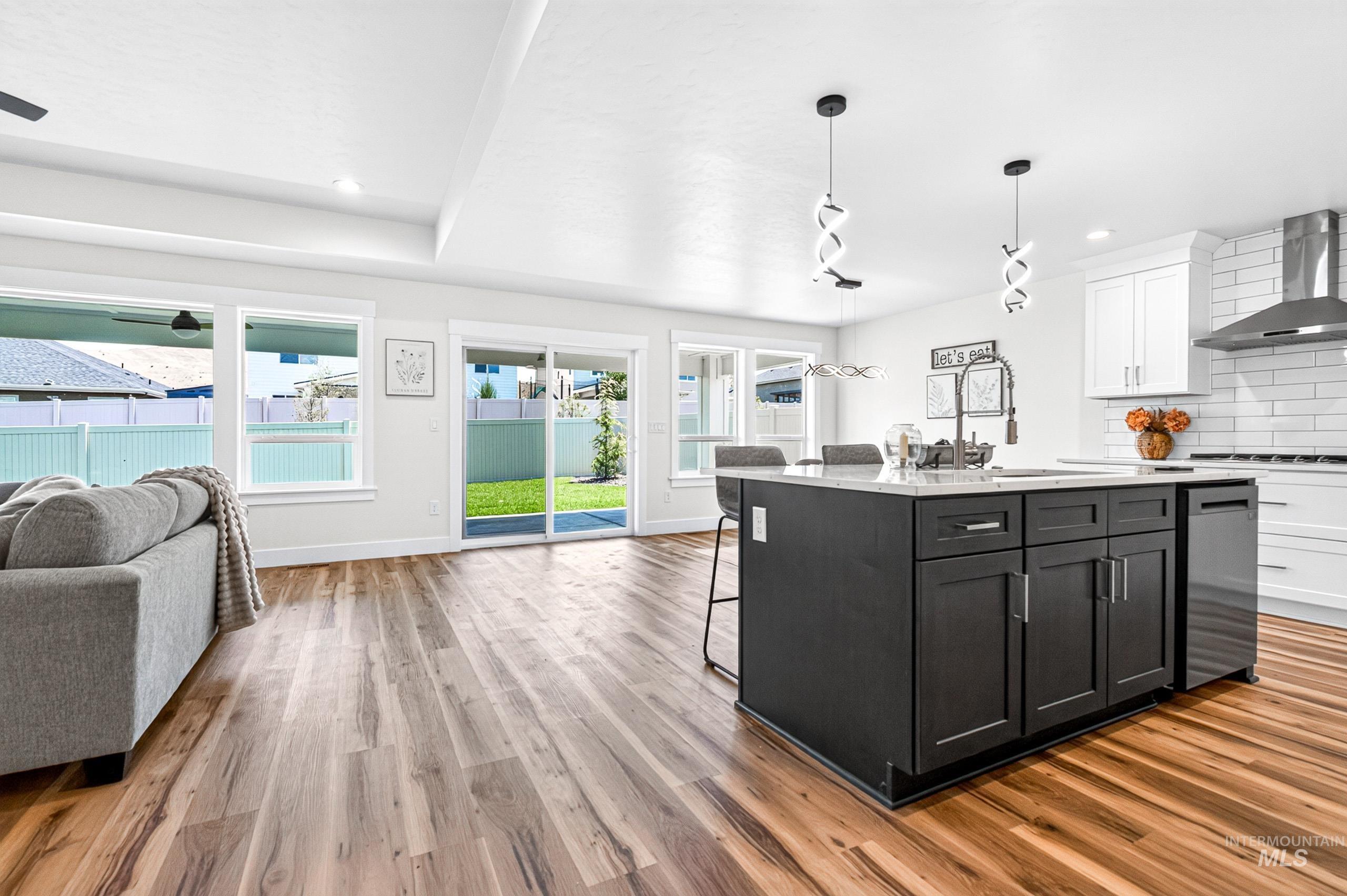 1470 Castle Way, Emmett, Idaho 83617, 3 Bedrooms, 2 Bathrooms, Residential For Sale, Price $600,000, 98994623