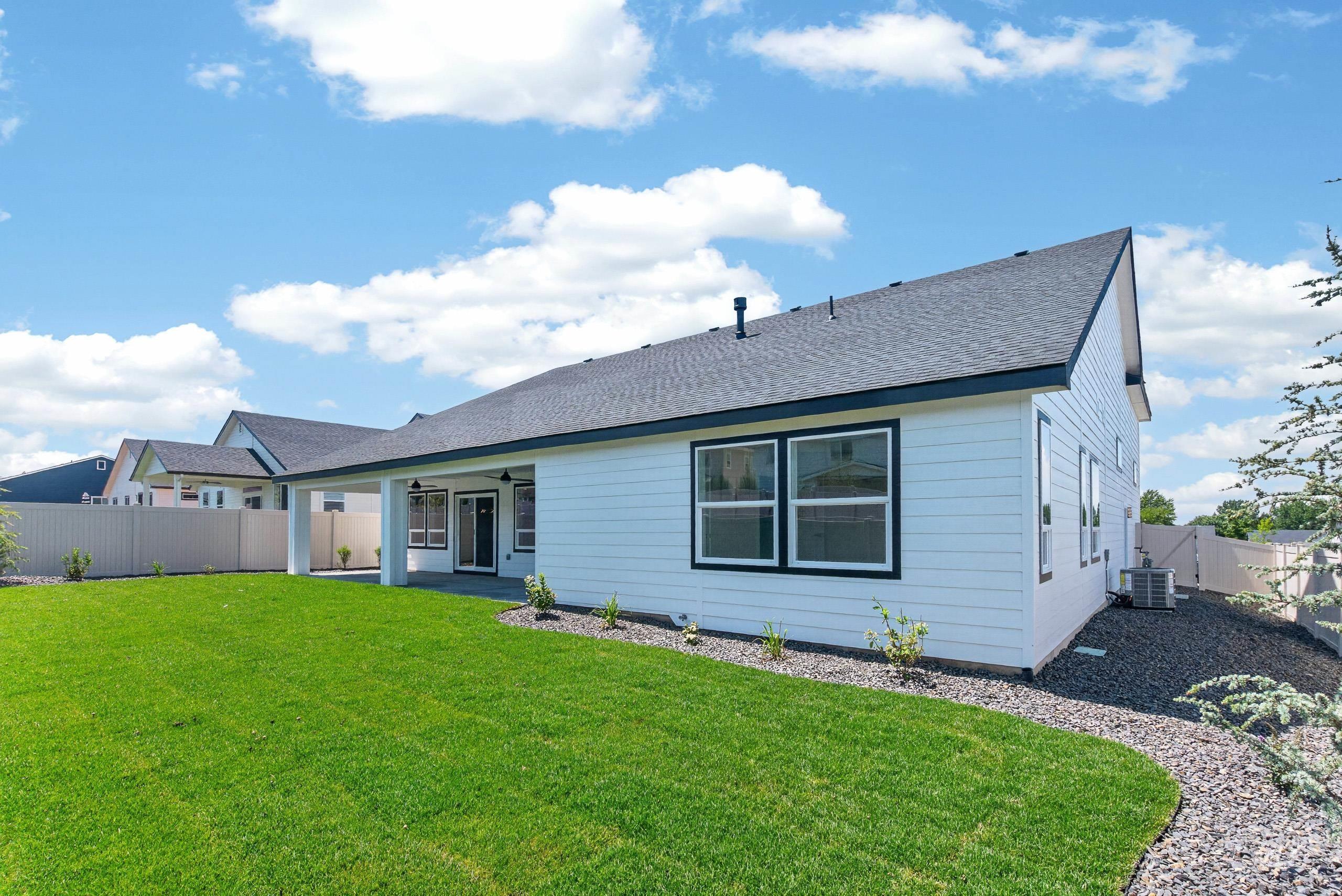 1470 Castle Way, Emmett, Idaho 83617, 3 Bedrooms, 2 Bathrooms, Residential For Sale, Price $600,000, 98994623
