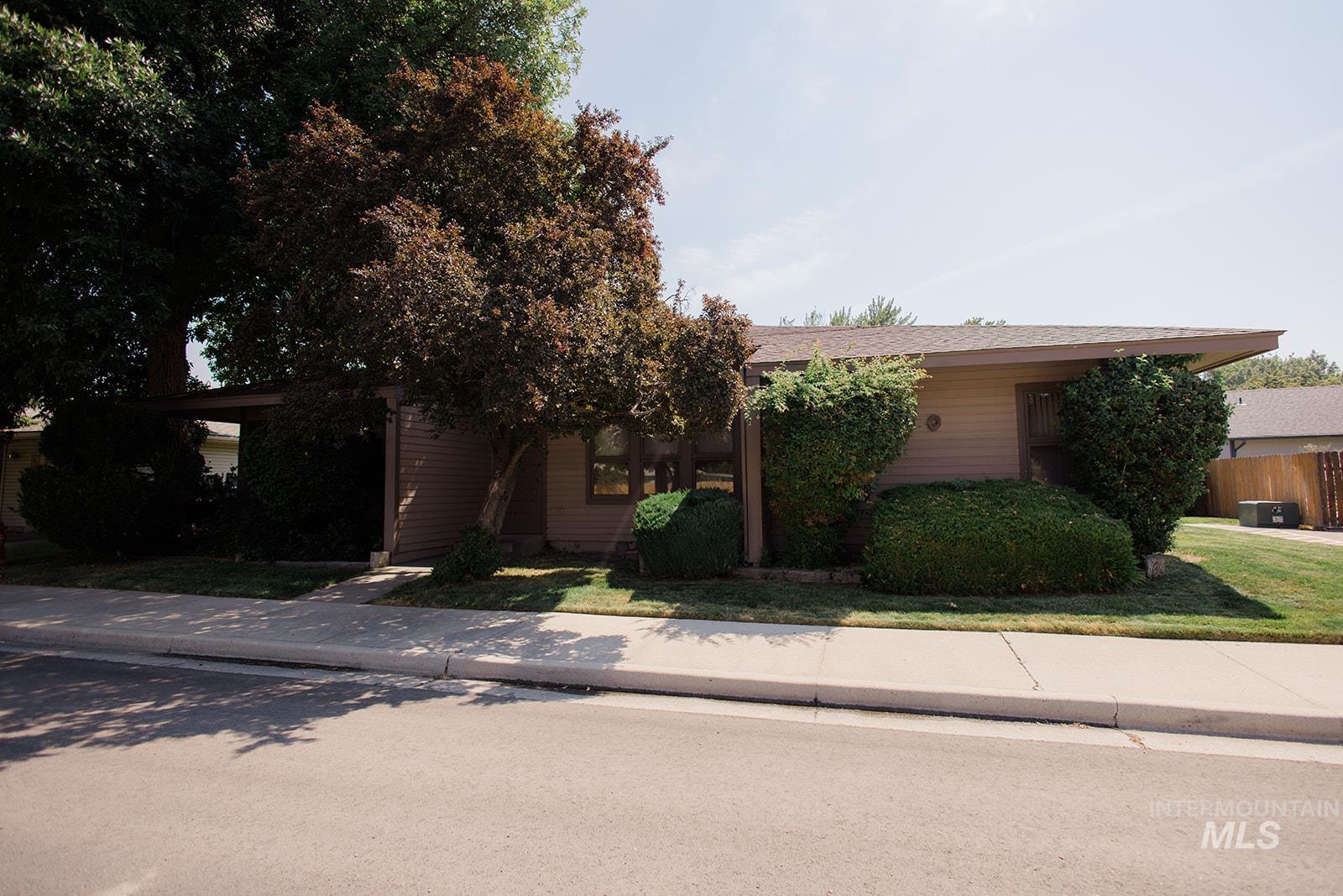 430 N 6th E, Mountain Home, Idaho 83647, Business/Commercial For Sale, Price $185,000,MLS 98994630