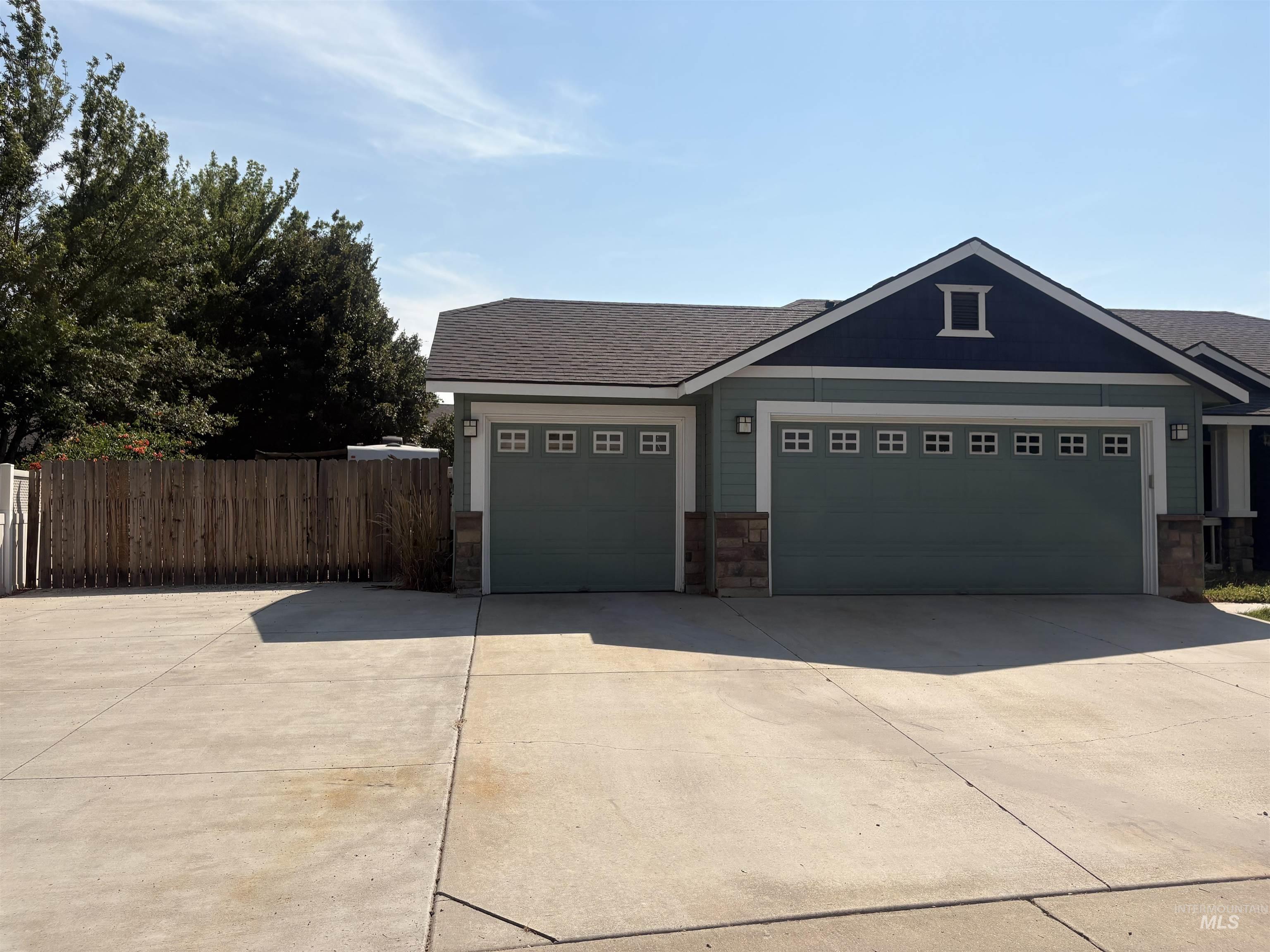 979 N Lambert Way, Meridian, Idaho 83642, 4 Bedrooms, 2 Bathrooms, Residential For Sale, Price $435,000, 98994631
