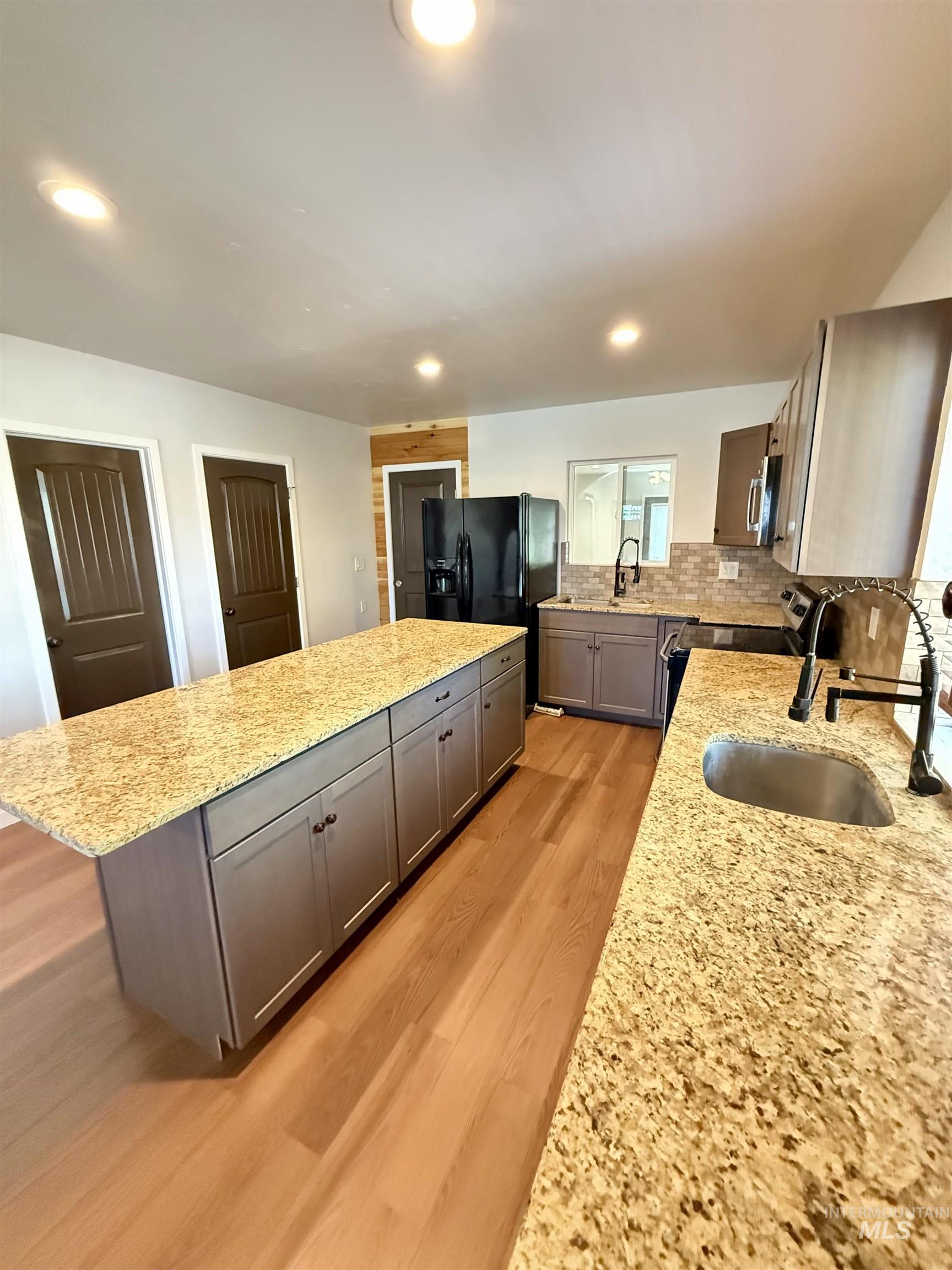 329 11th Ave N, Buhl, Idaho 83316, 3 Bedrooms, 2 Bathrooms, Residential For Sale, Price $325,000, 98994646