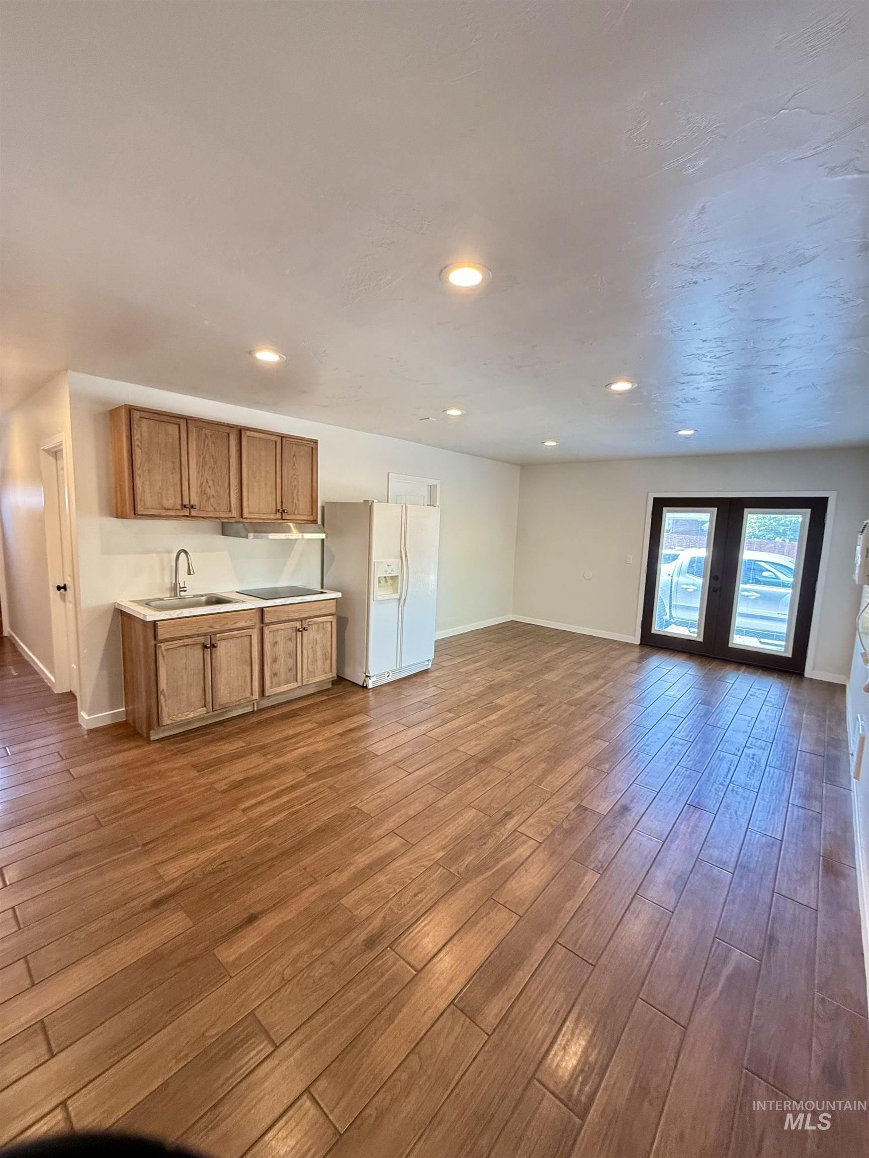 329 11th Ave N, Buhl, Idaho 83316, 3 Bedrooms, 2 Bathrooms, Residential For Sale, Price $325,000, 98994646