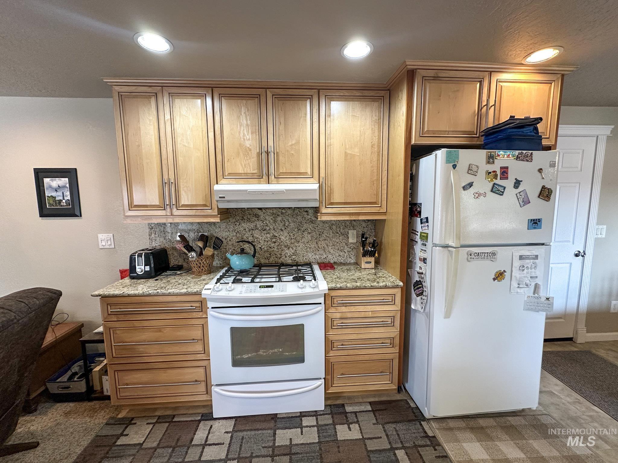 3492 N Frontier, Boise, Idaho 83713, 3 Bedrooms, 2 Bathrooms, Residential For Sale, Price $450,000, 98994663