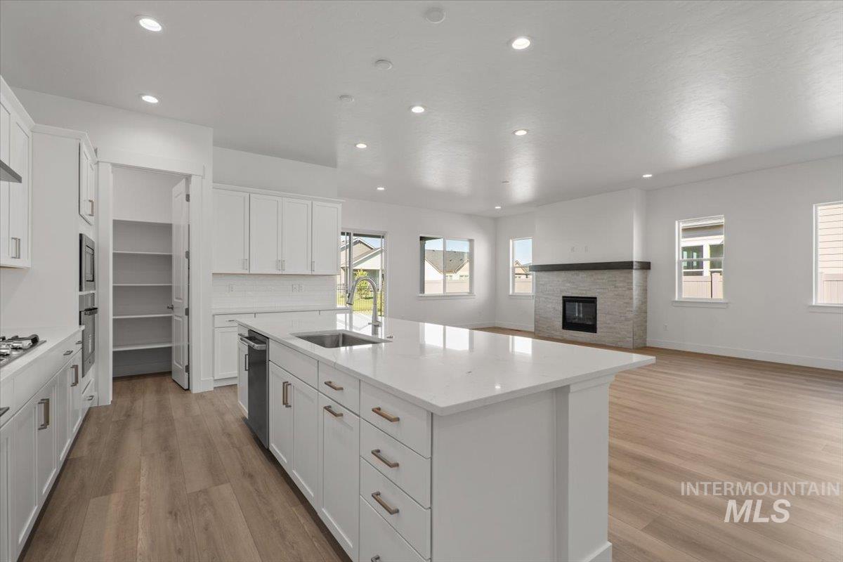 3611 S Anise Ave, Nampa, Idaho 83686, 3 Bedrooms, 3.5 Bathrooms, Residential For Sale, Price $534,990,MLS 98994672
