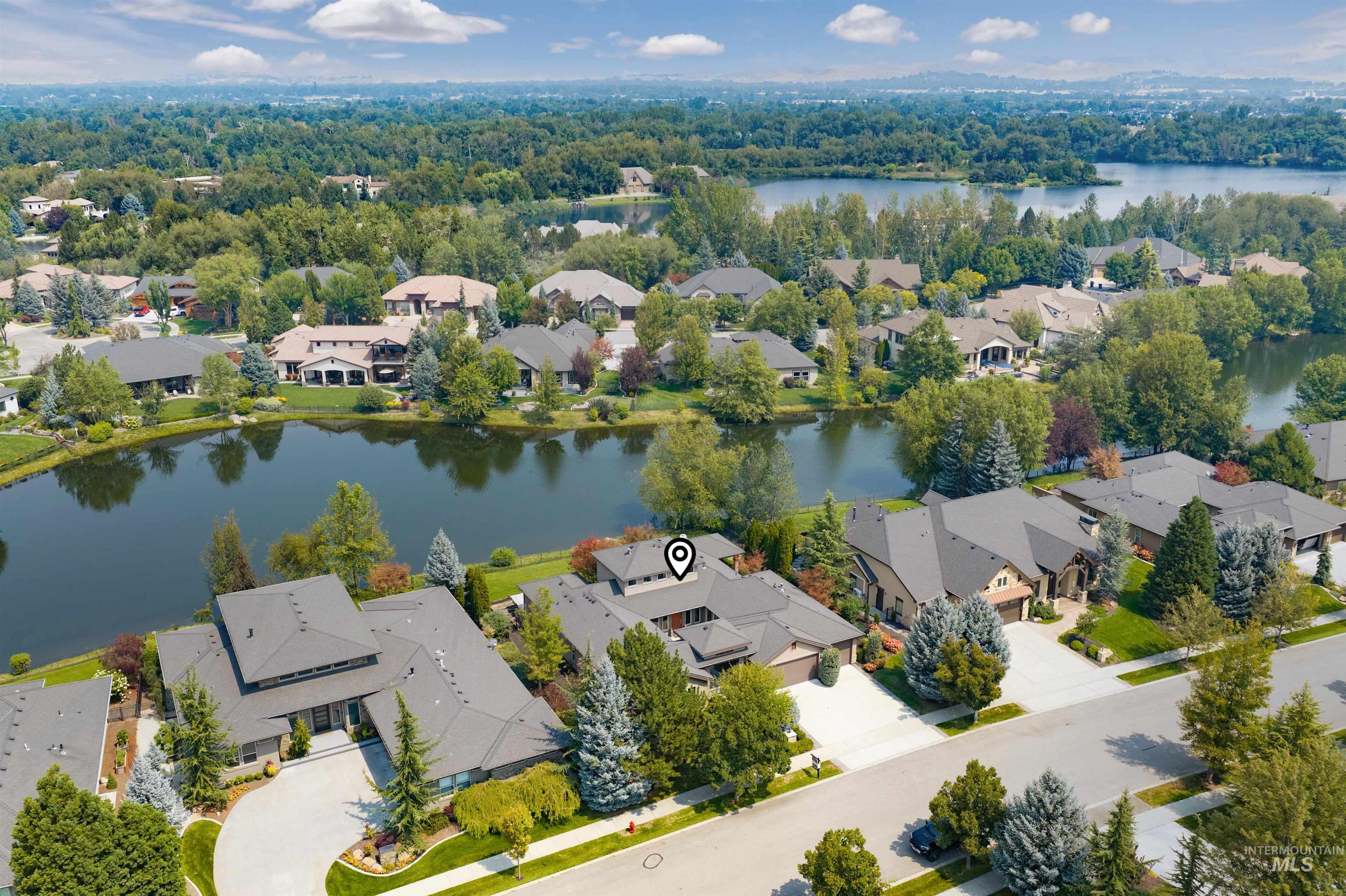 568 E Lakebrook Lane, Eagle, Idaho 83616, 4 Bedrooms, 3.5 Bathrooms, Residential For Sale, Price $1,378,000,MLS 98994673