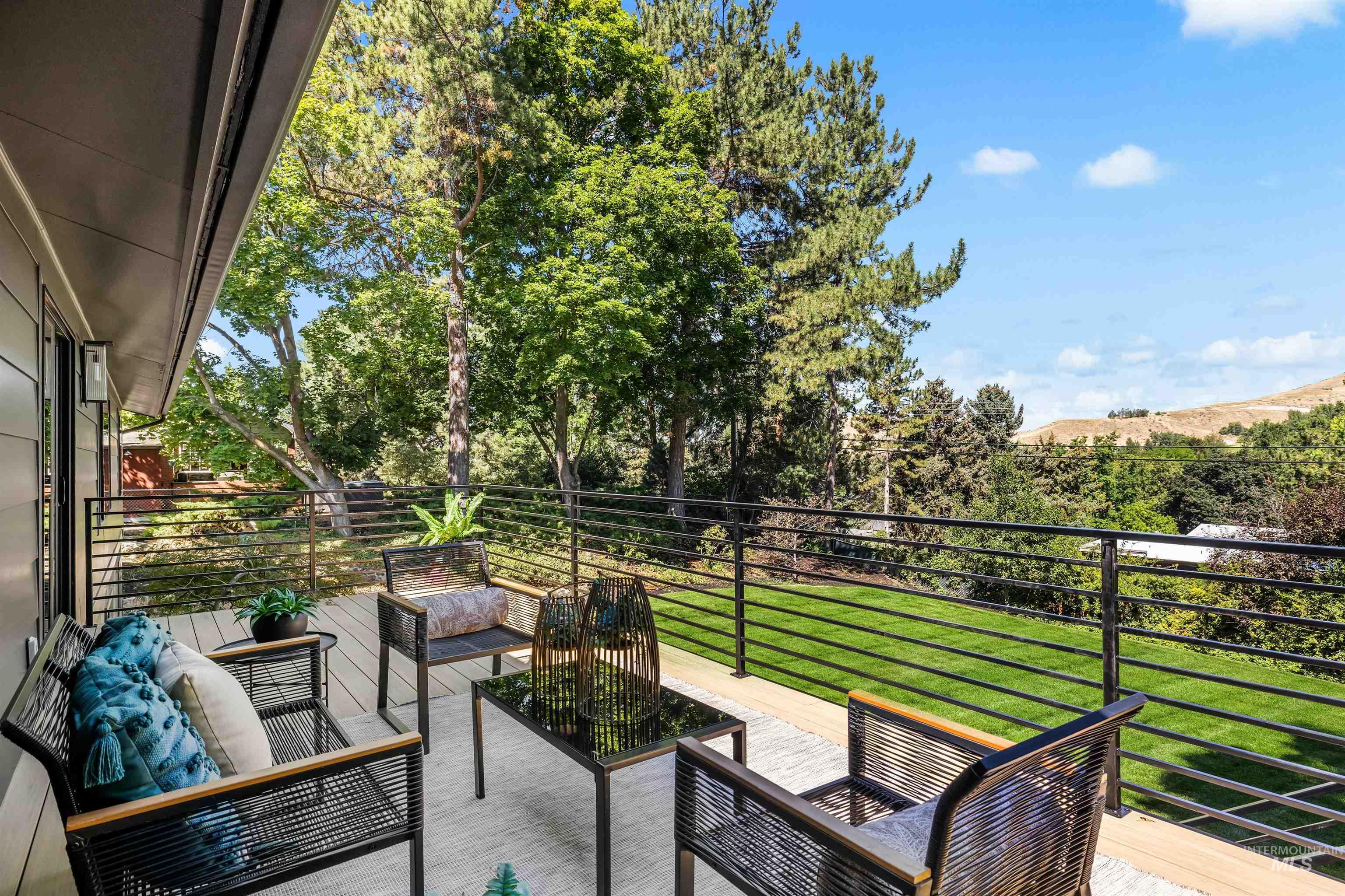 722 W Braemere Road, Boise, Idaho 83702, 5 Bedrooms, 4.5 Bathrooms, Residential For Sale, Price $1,495,000, 98994690