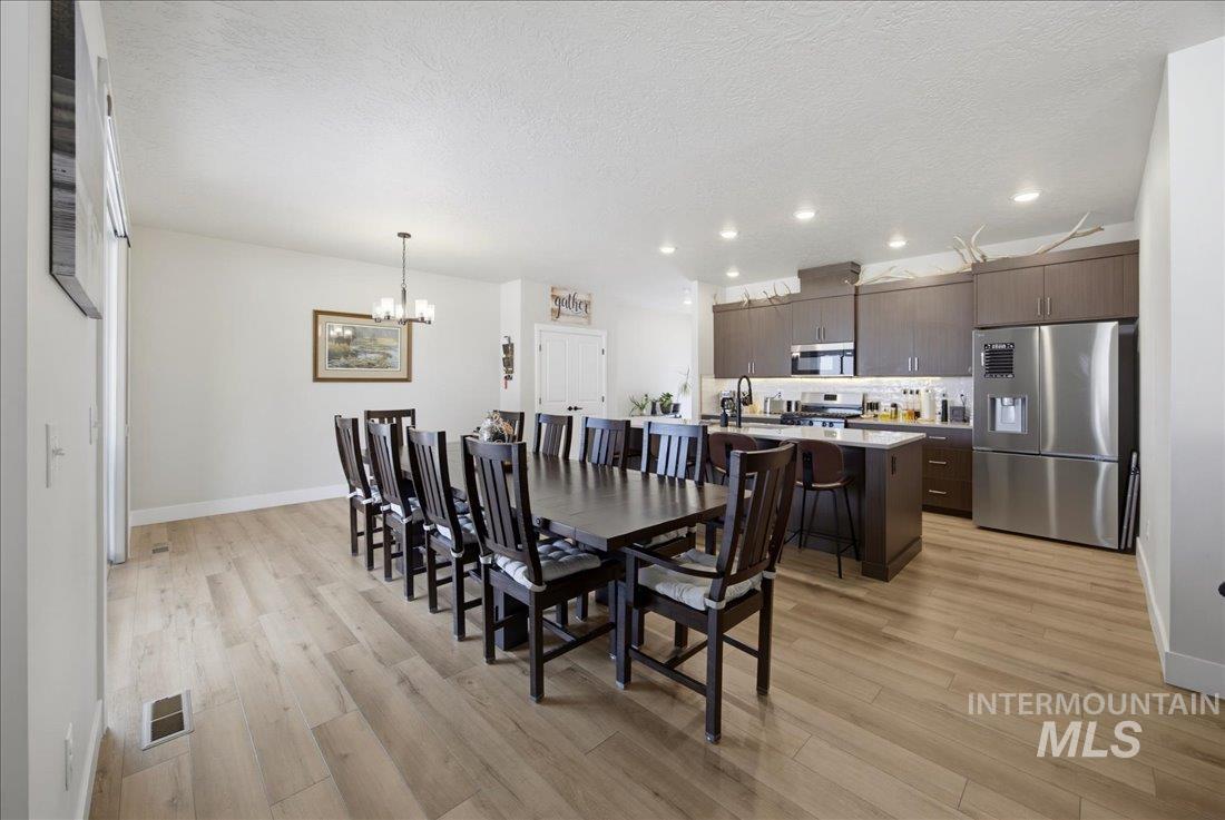 6049 S Catria Pl, Meridian, Idaho 83642, 3 Bedrooms, 2.5 Bathrooms, Residential For Sale, Price $520,000, 98994693